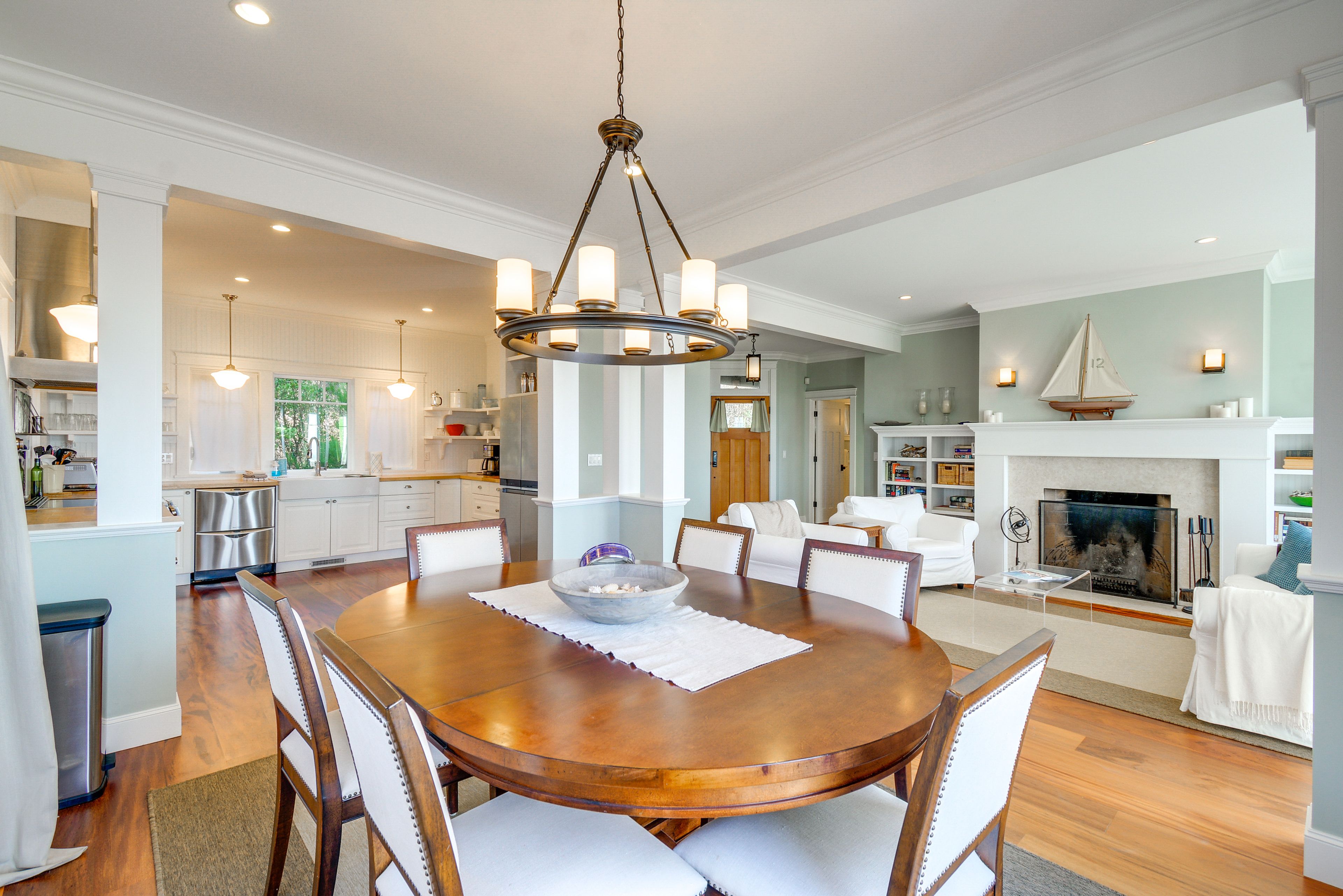 Dining Space | 1st Floor