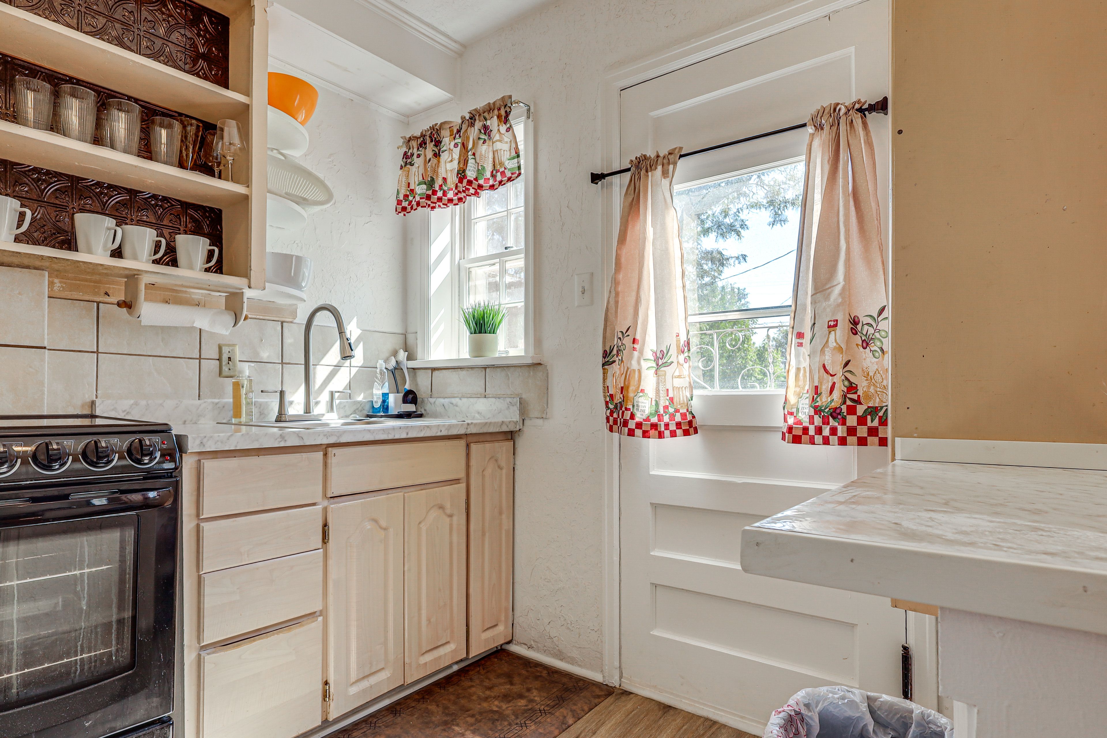 Kitchen | Cooking Basics | 1st Floor