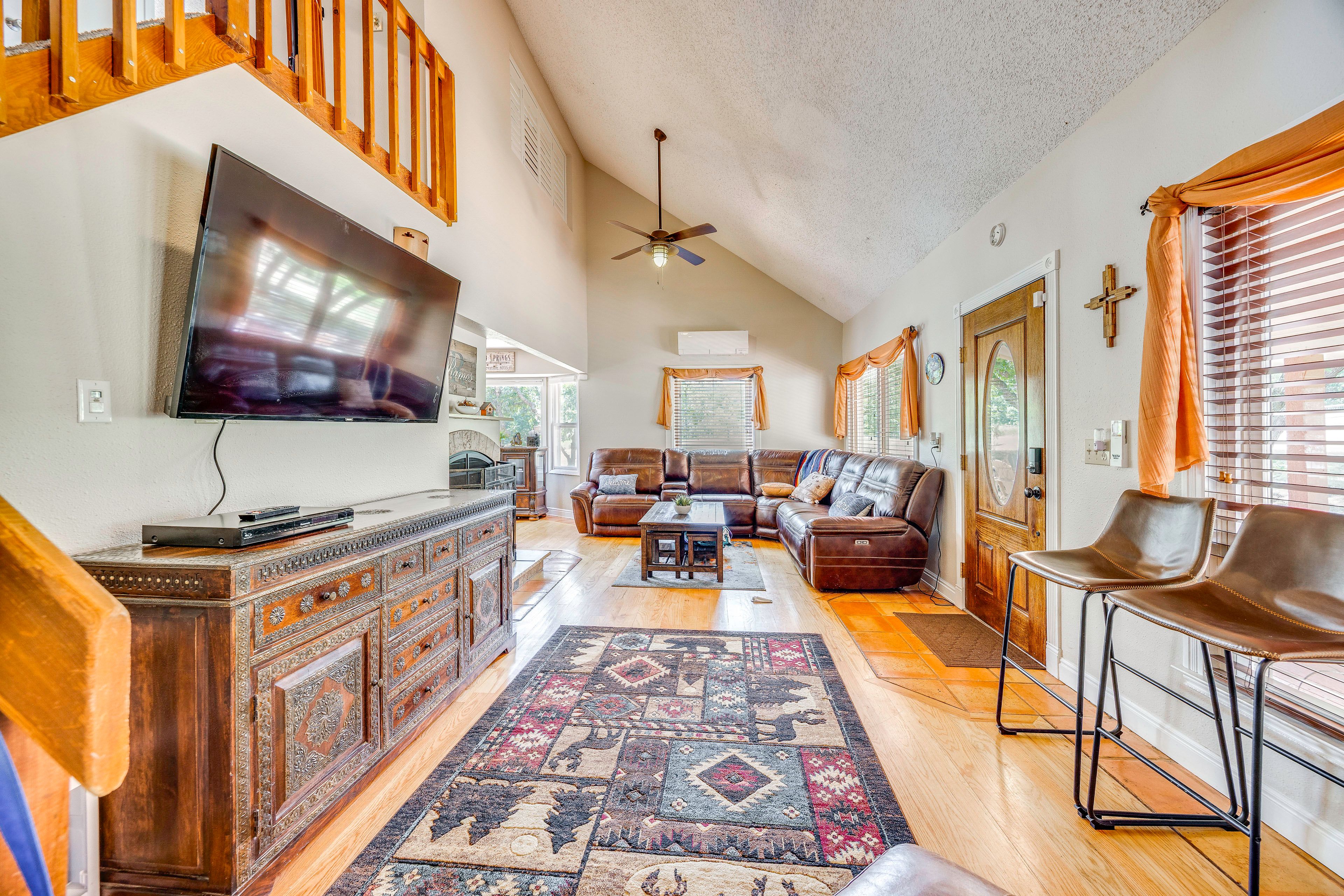 Living Room | 1st Floor