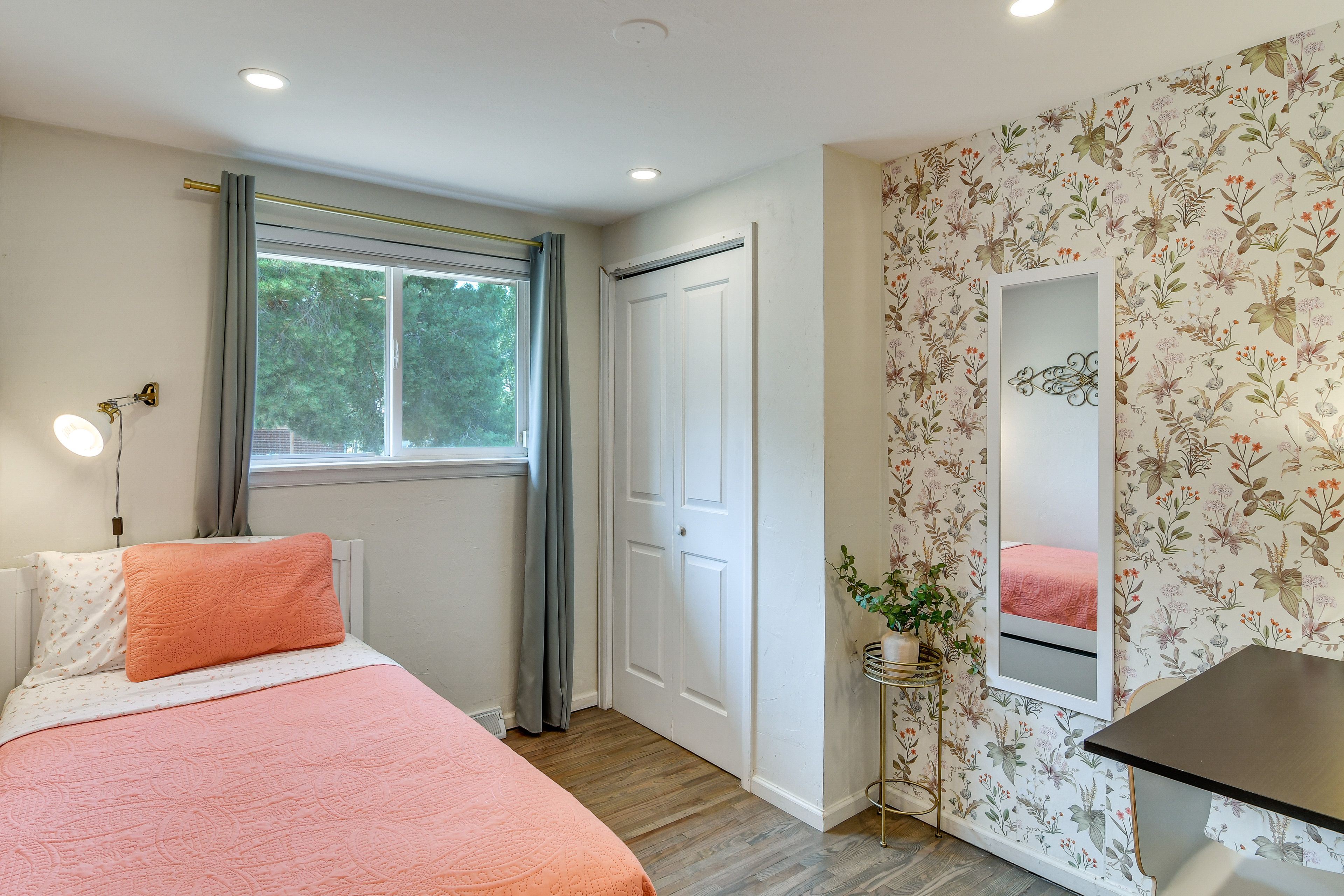 Bedroom 3 | Full Bed