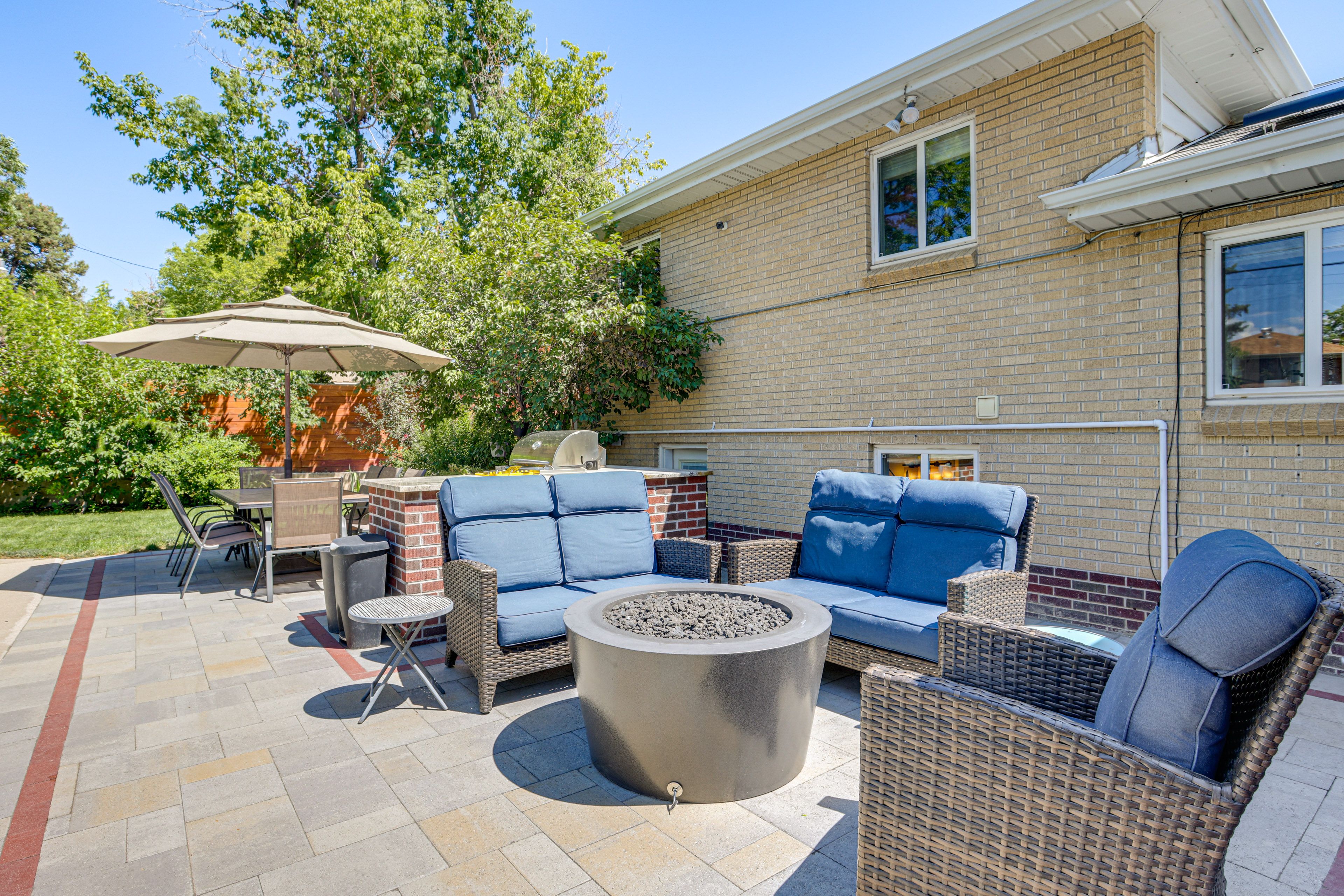 Gas Fire Pit | Dining Area | Gas Grill