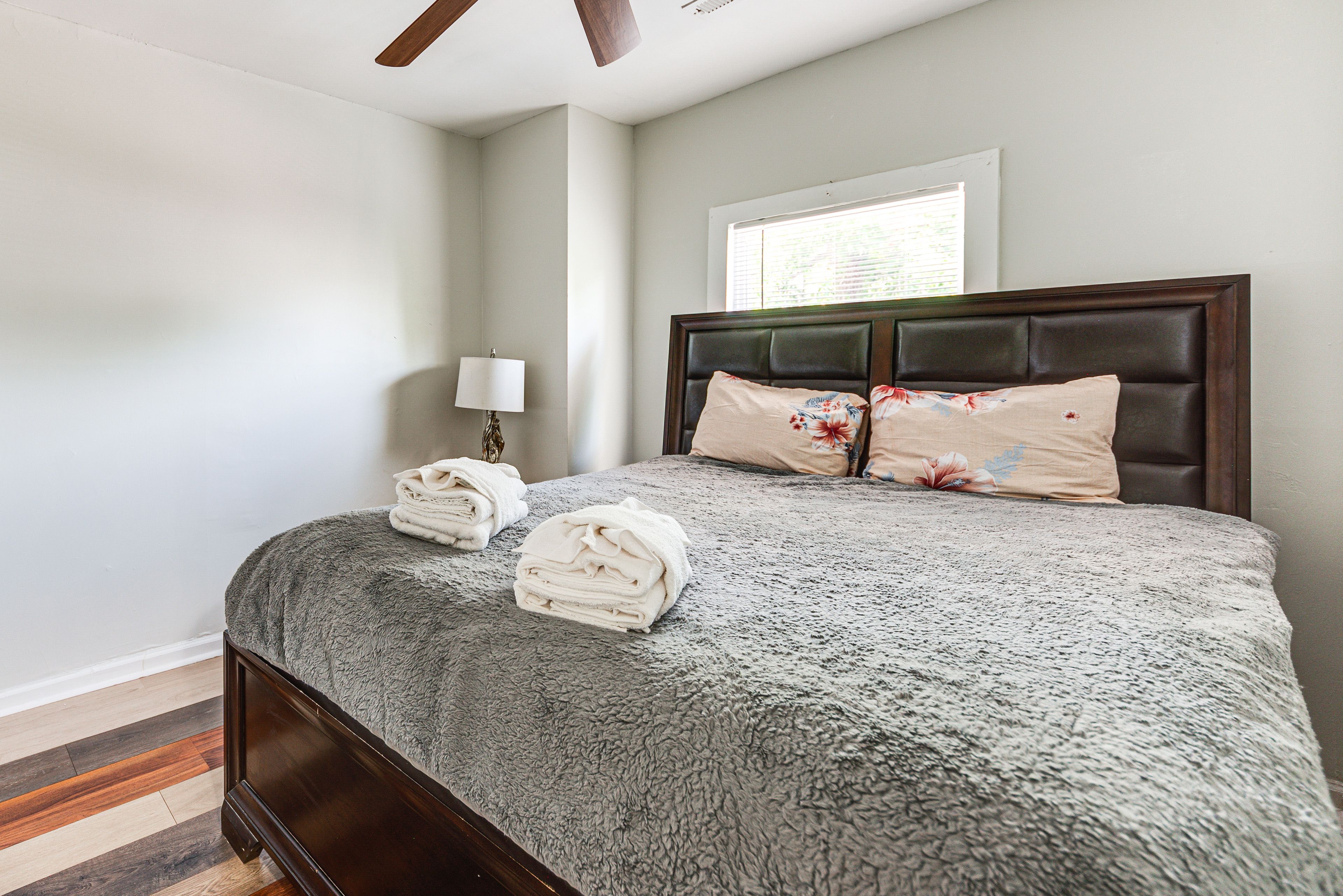 Bedroom 3 | Queen Bed | 2nd Floor