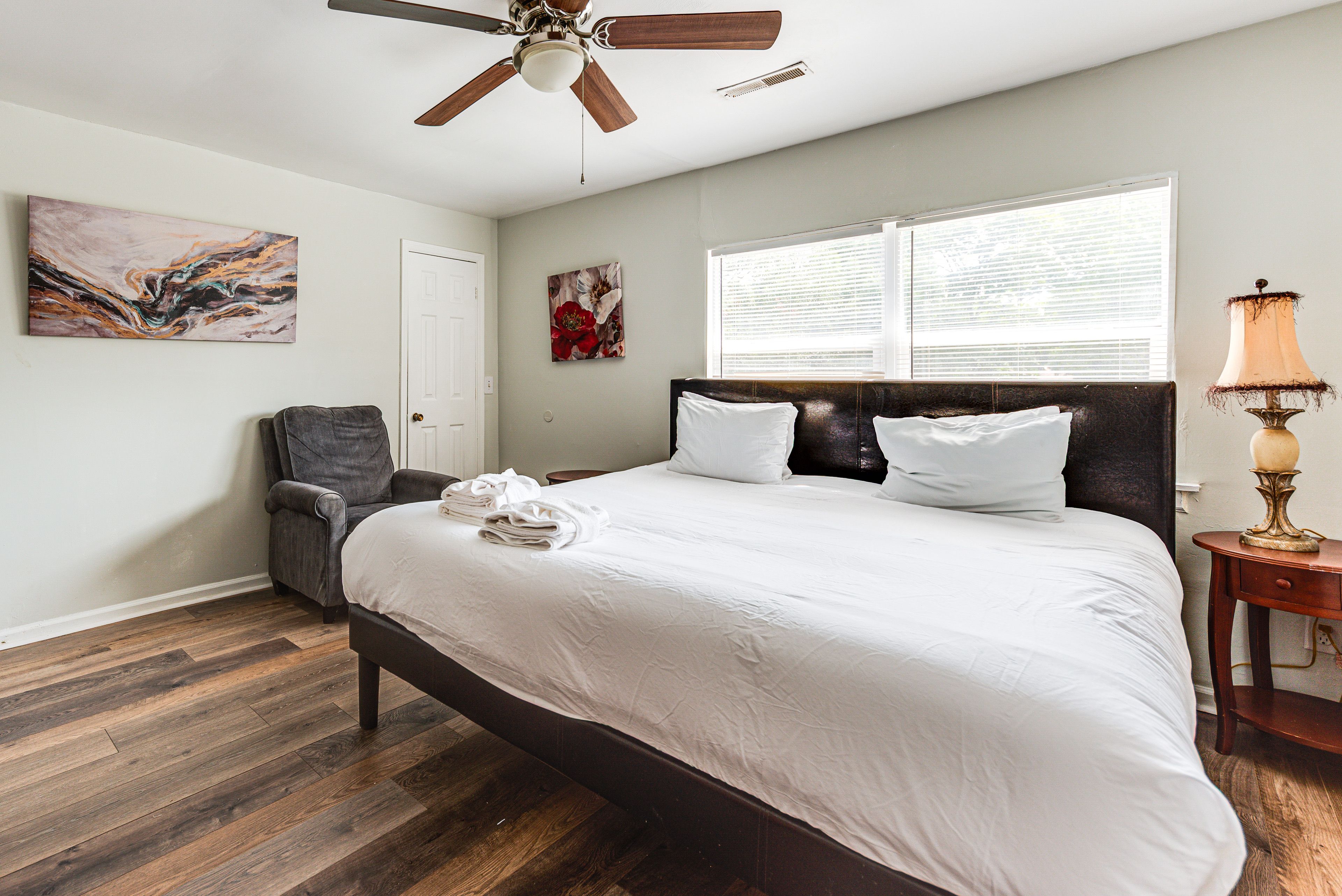 Bedroom 1 | Queen Bed | 2nd Floor