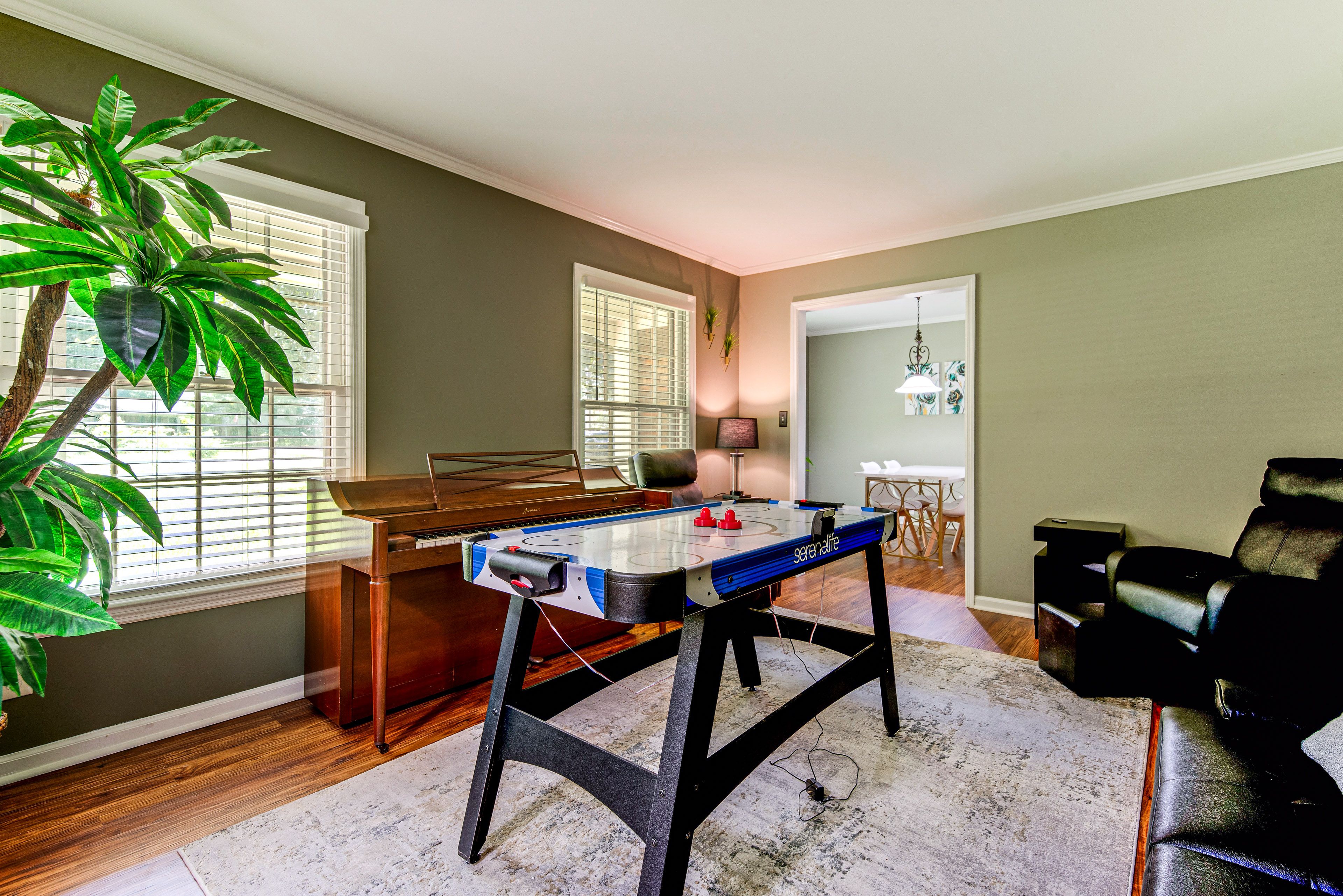 Family Room | Futon