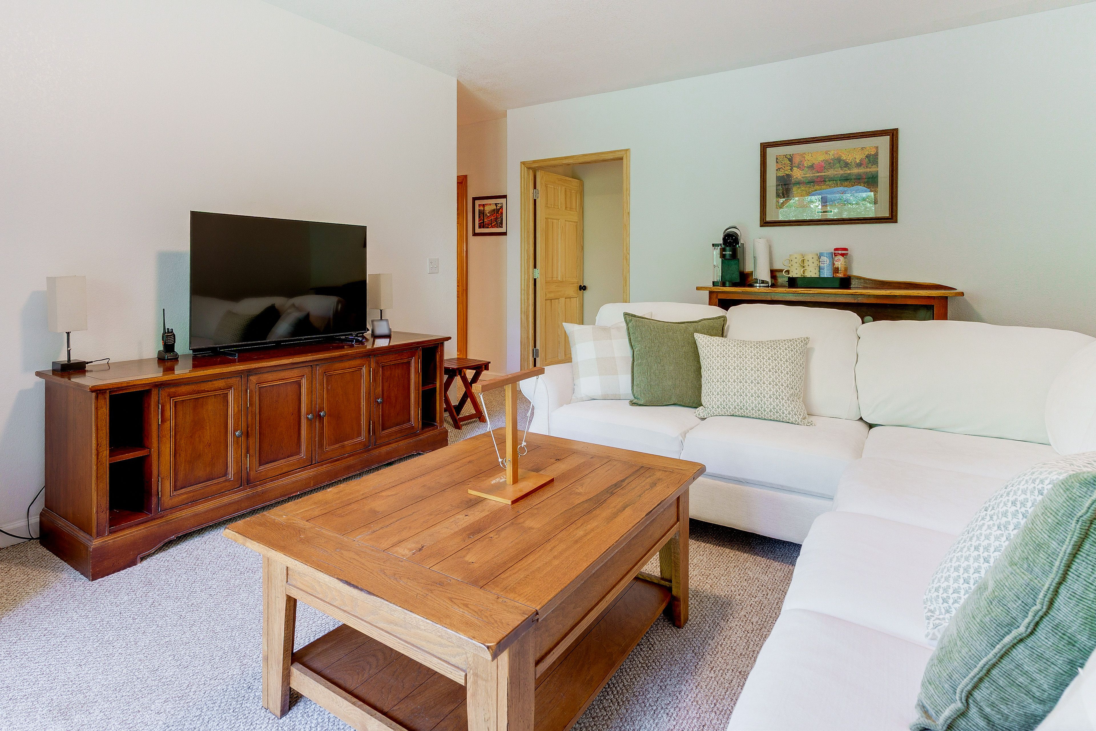 Family Room | Smart TV