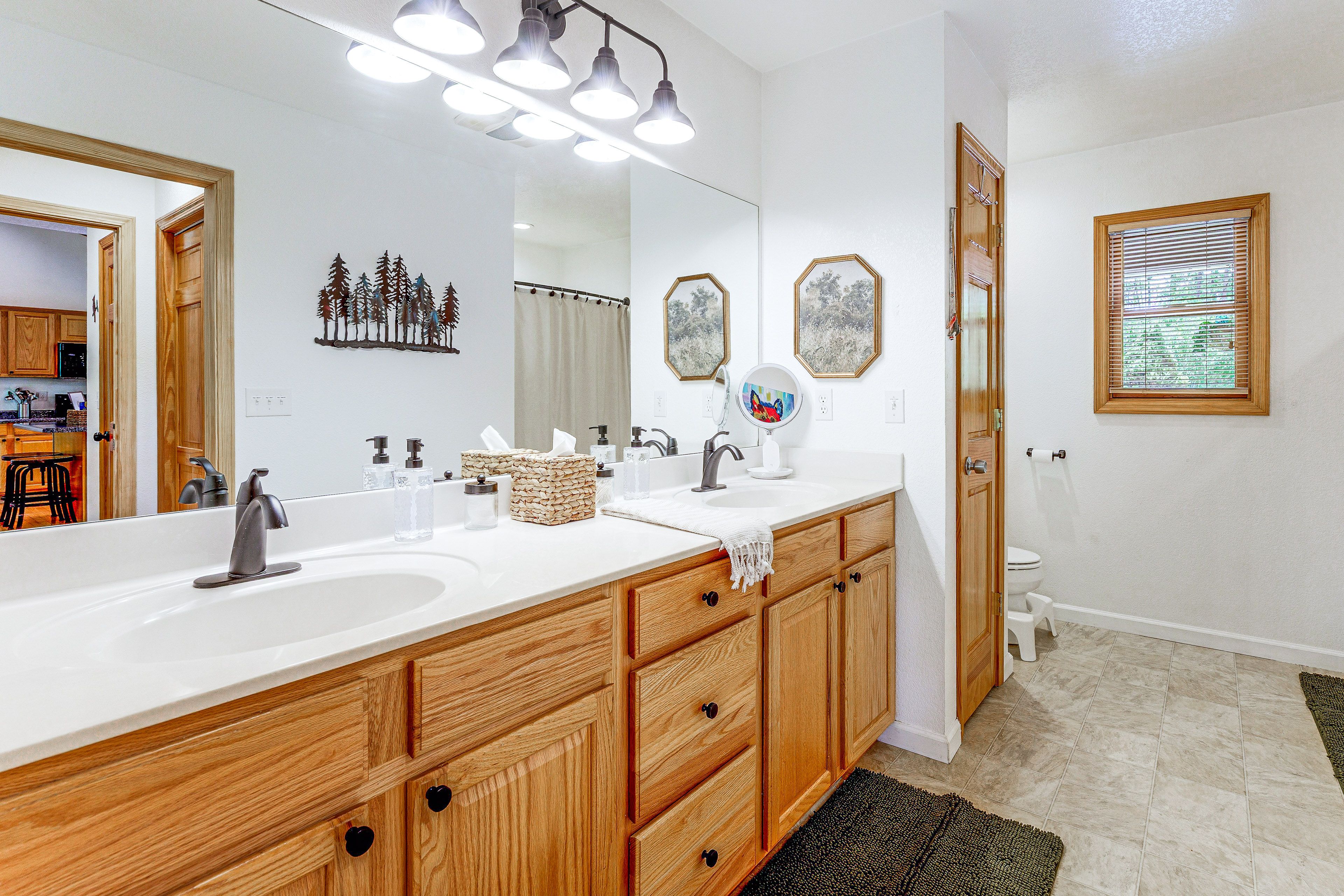 En-Suite Bathroom | Main Level