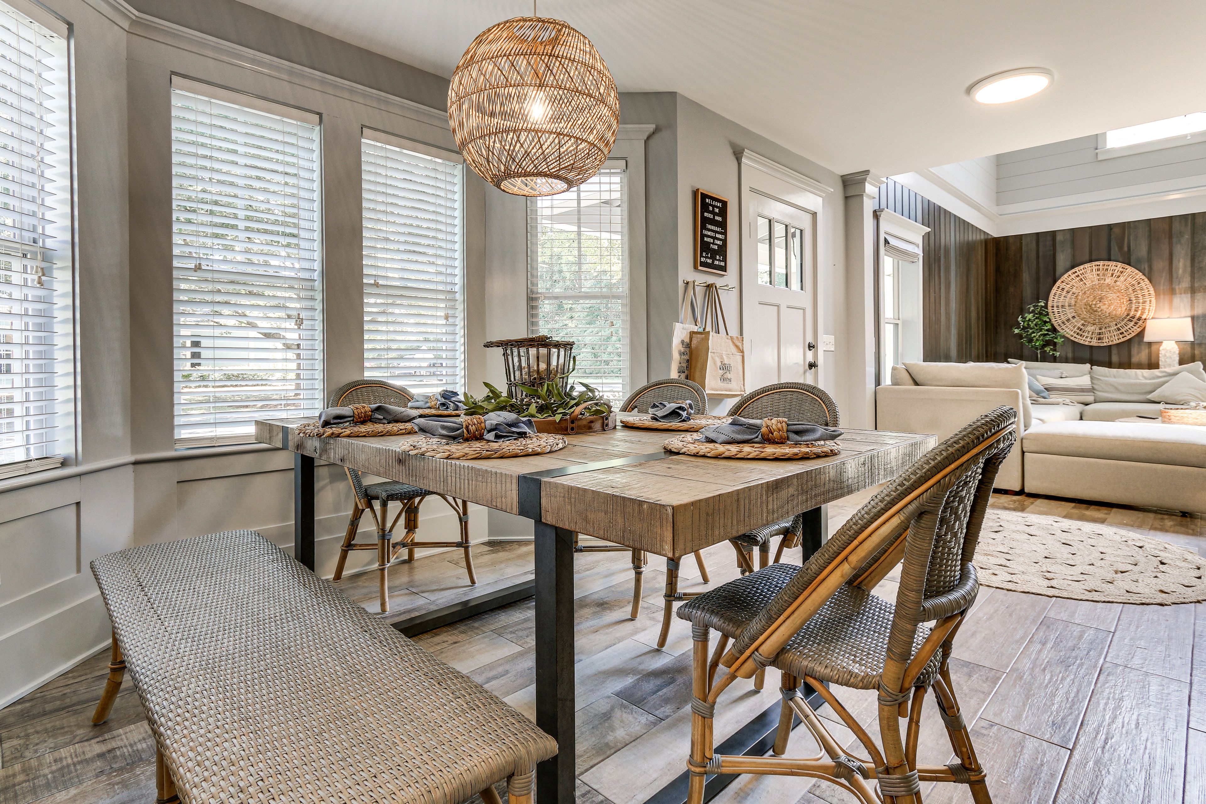 Dining Area | 1st Floor