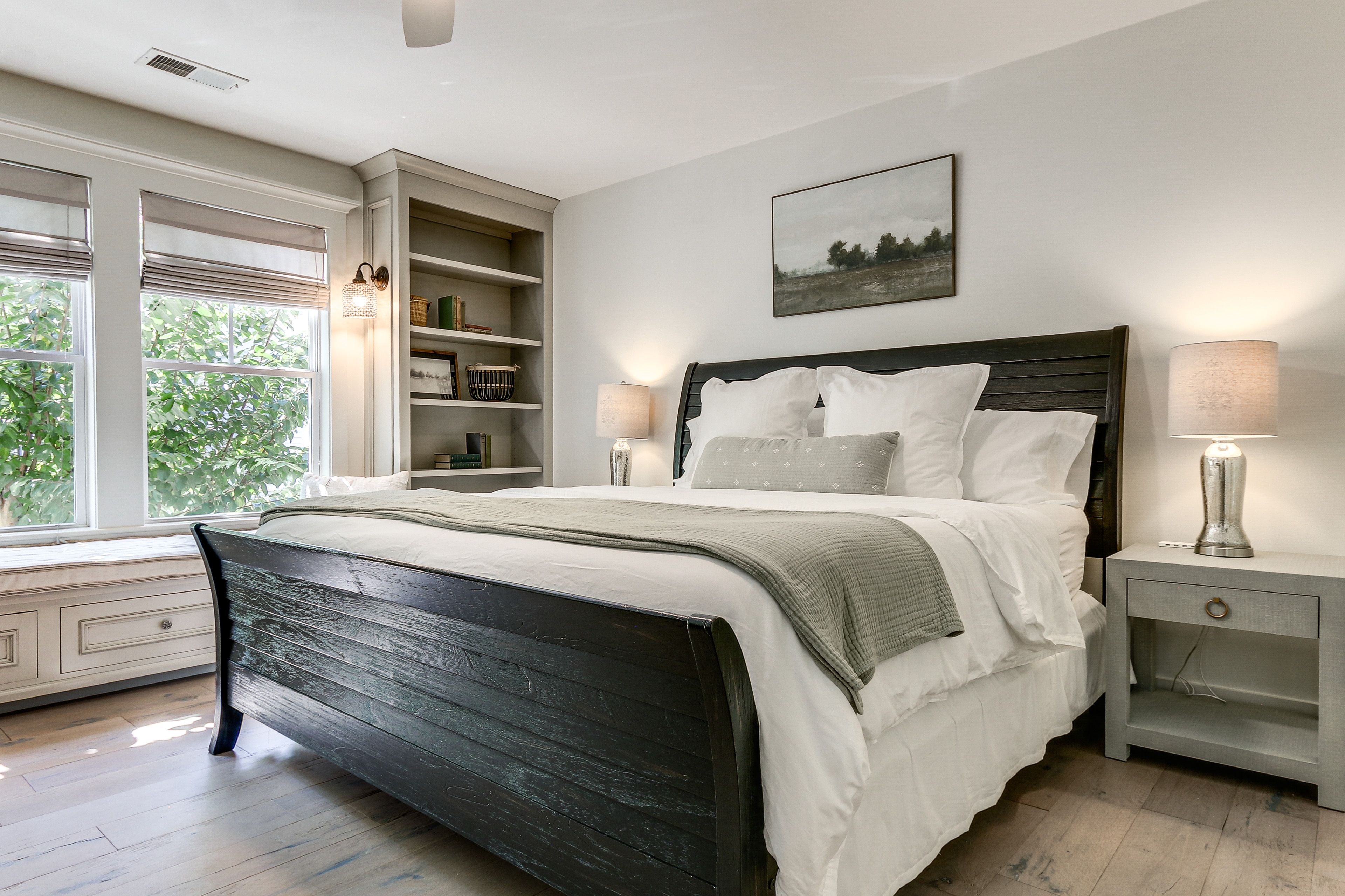 Bedroom 2 | 2nd Floor | King Bed