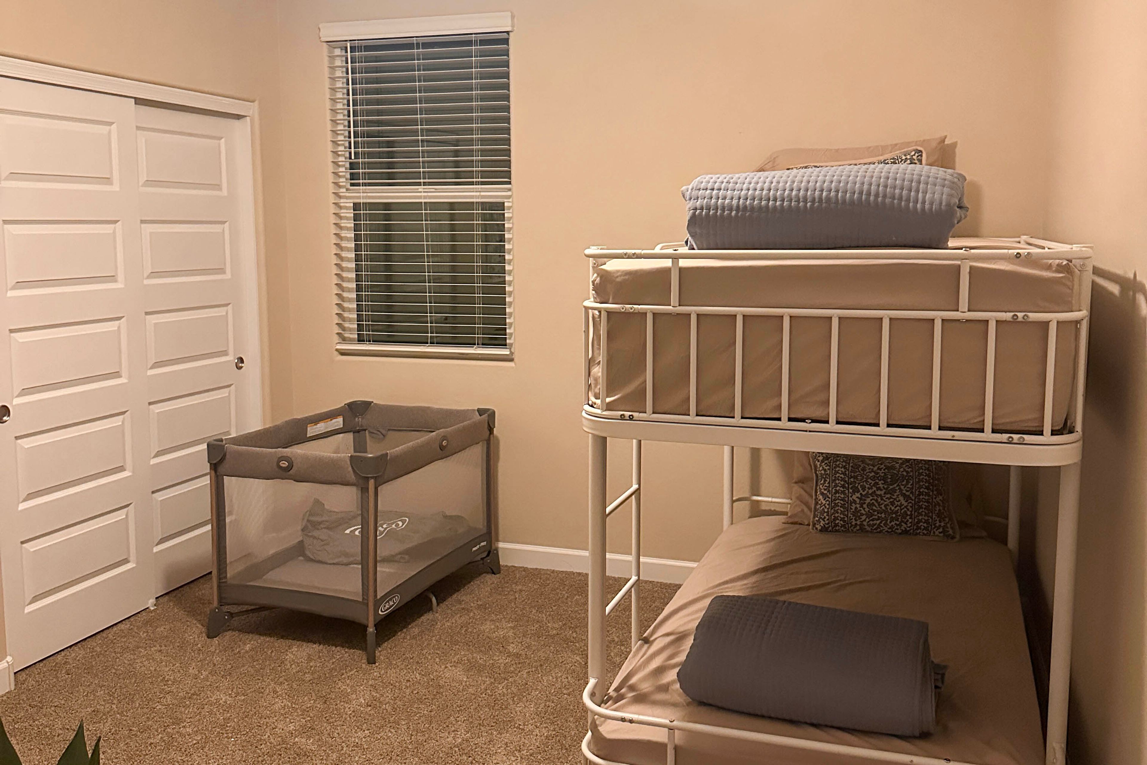 Bedroom 4 | Twin Bunk Bed