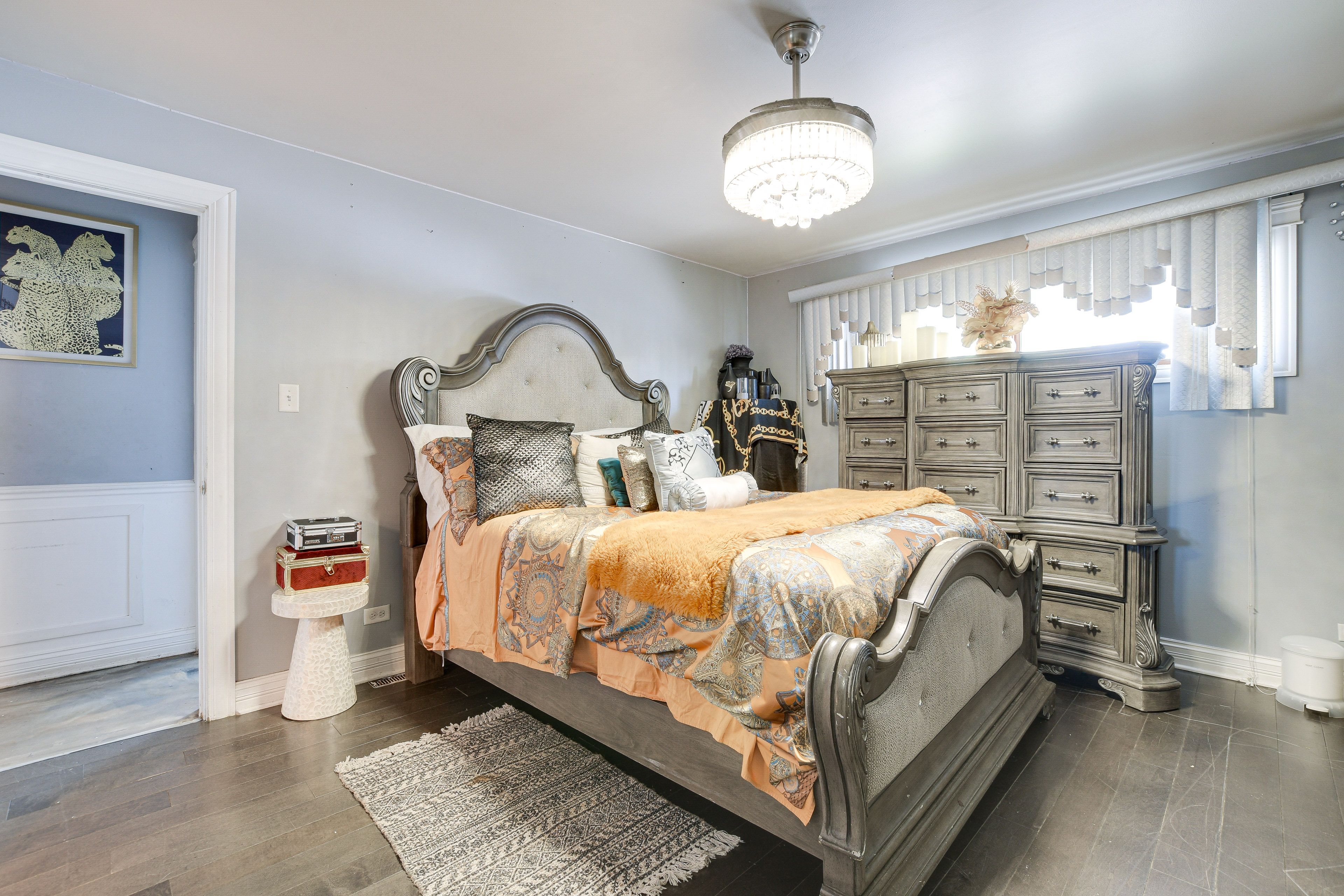 Bedroom 2 | Queen Bed