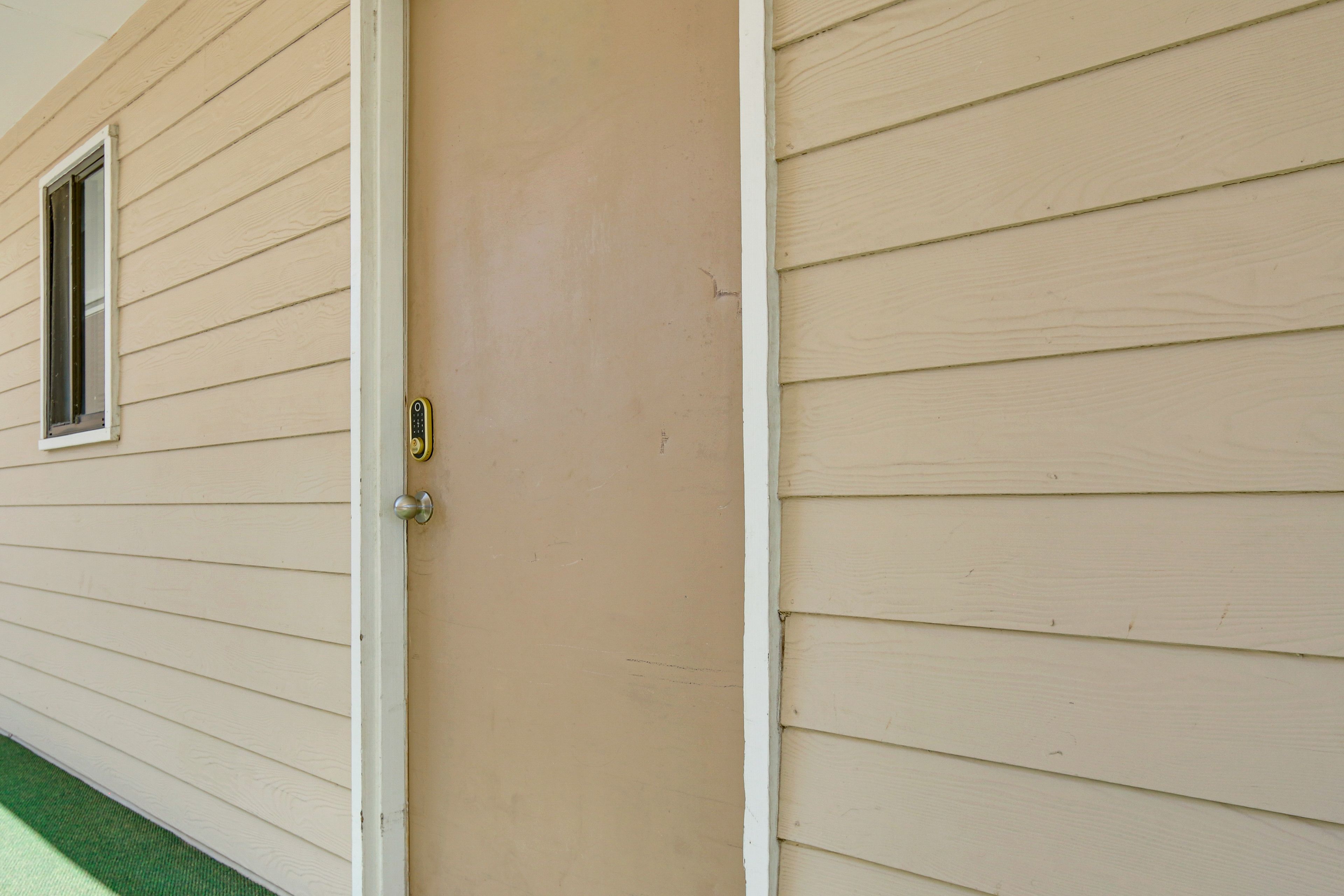 Unit Entry | Step-Free Access via Elevator