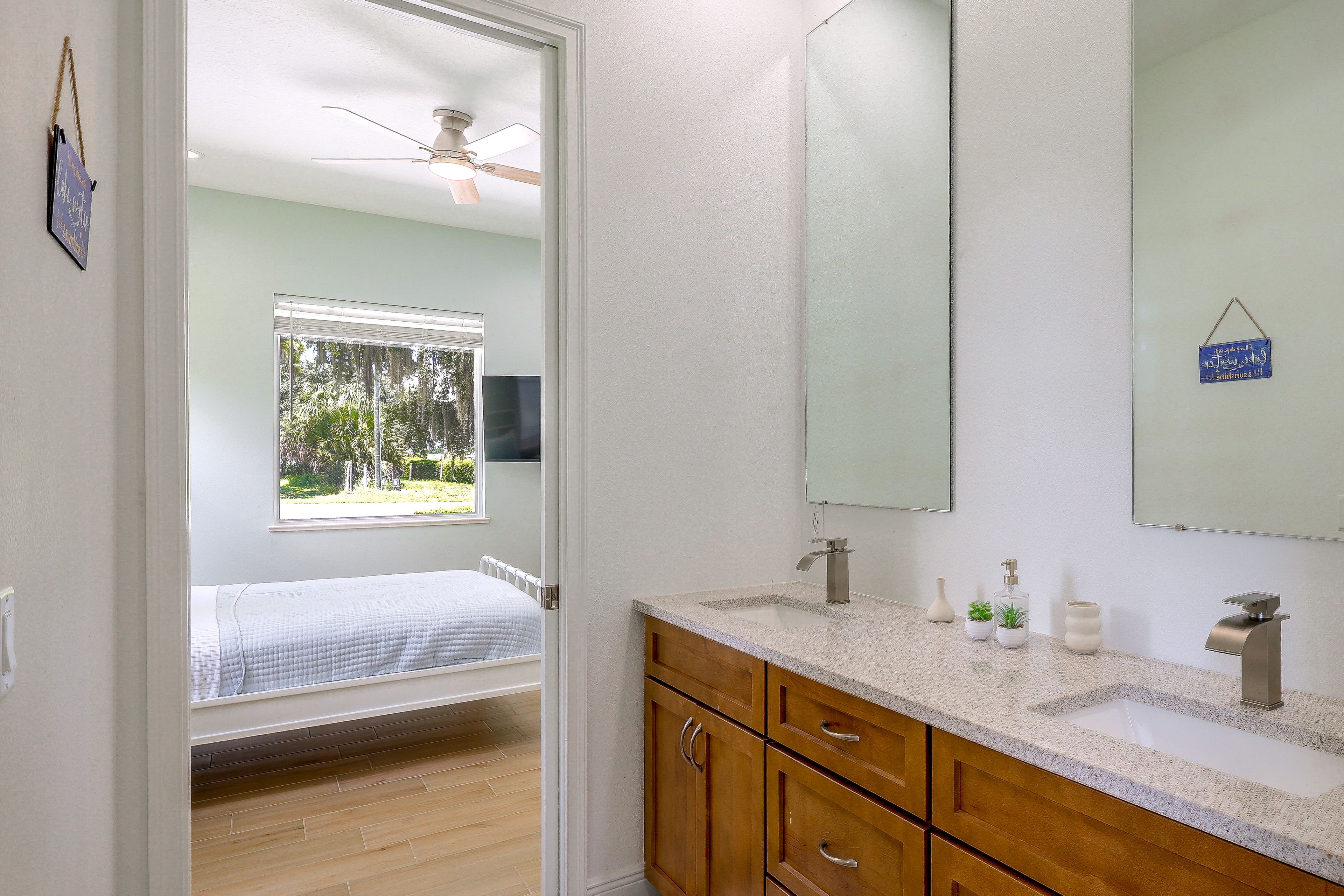Bathroom | 1st Floor