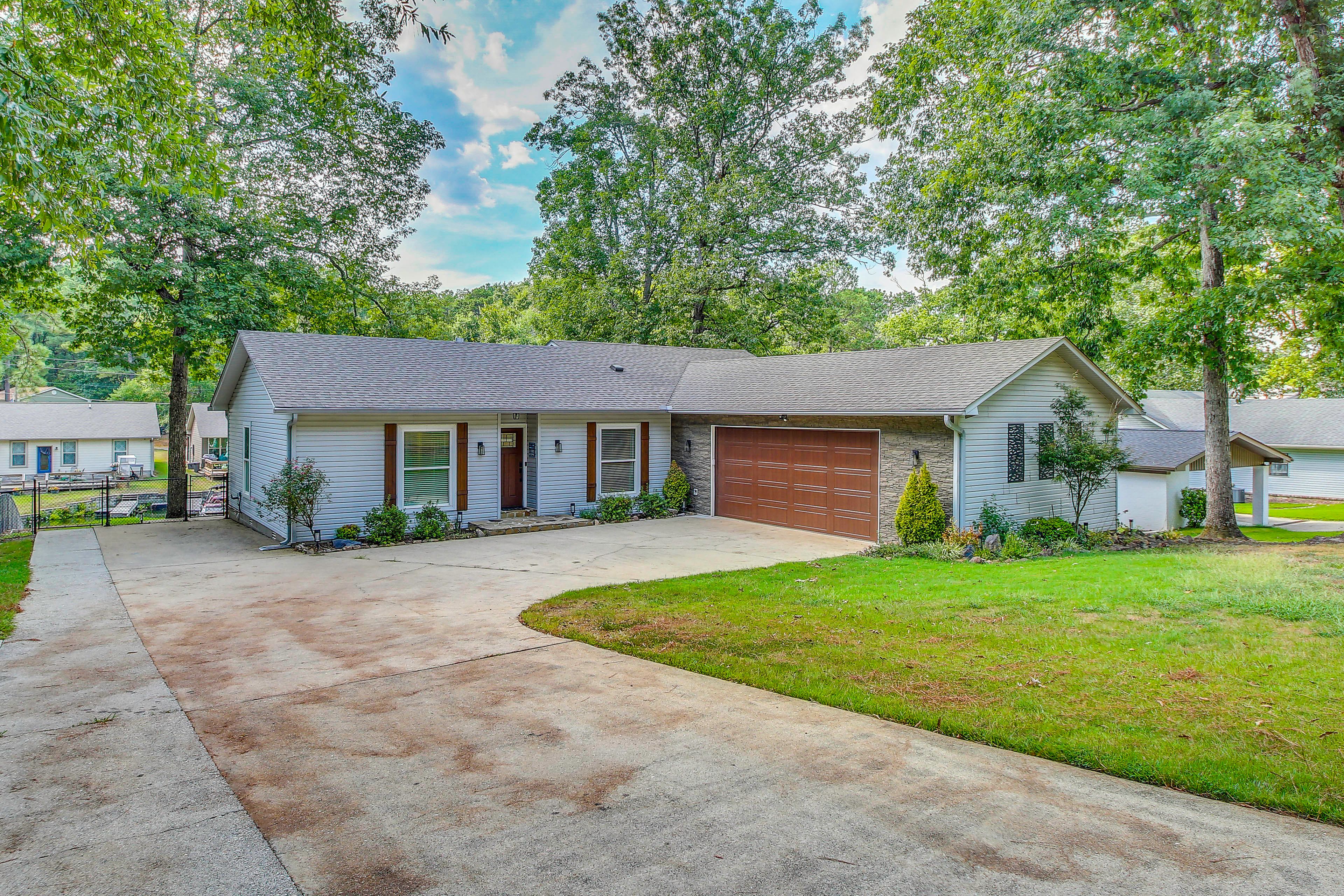 Front Exterior | Driveway (4 Vehicles) | Garage (2 Vehicles)