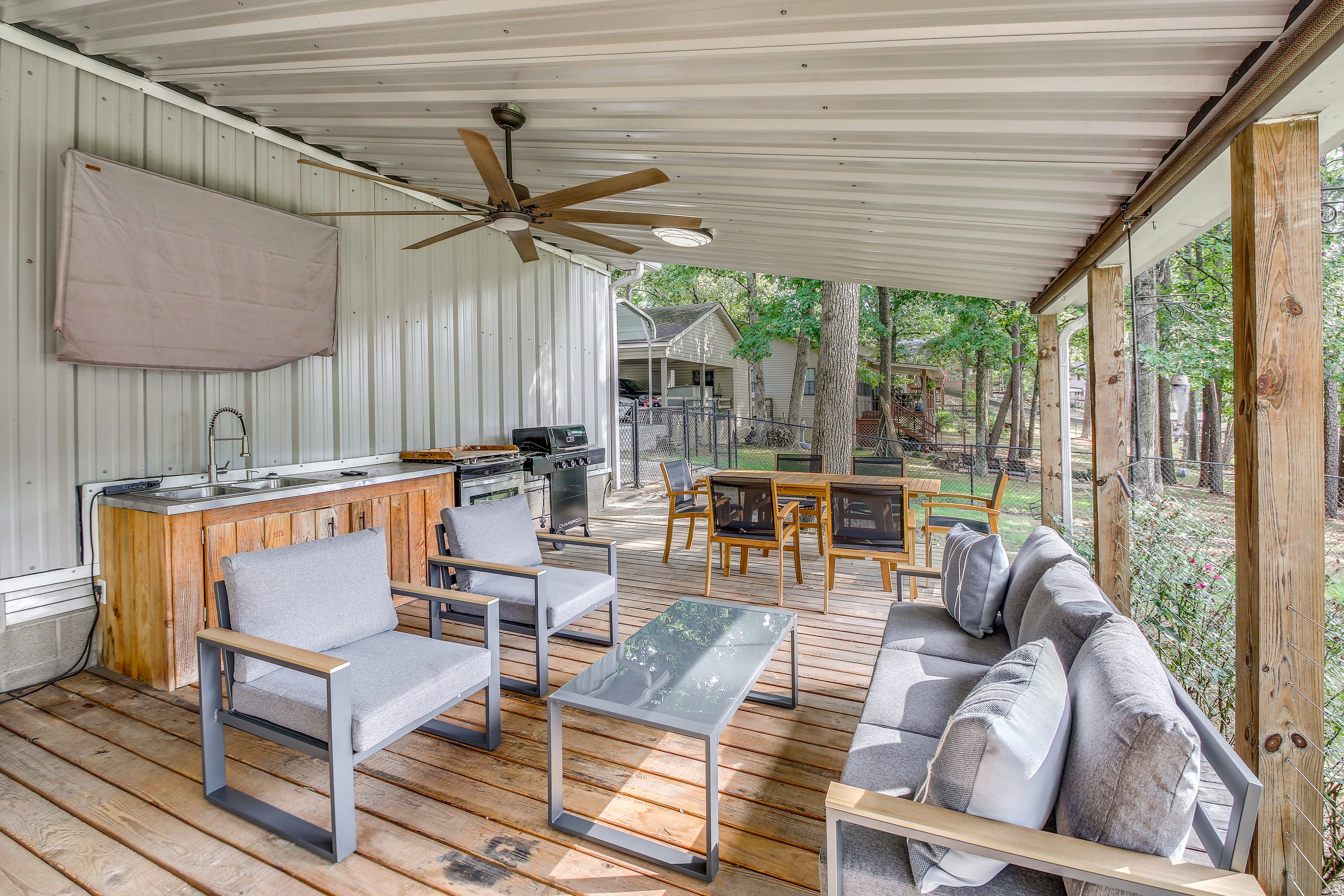 Hot Springs Vacation Rental | 3BR | 2BA | 1700 Sq Ft