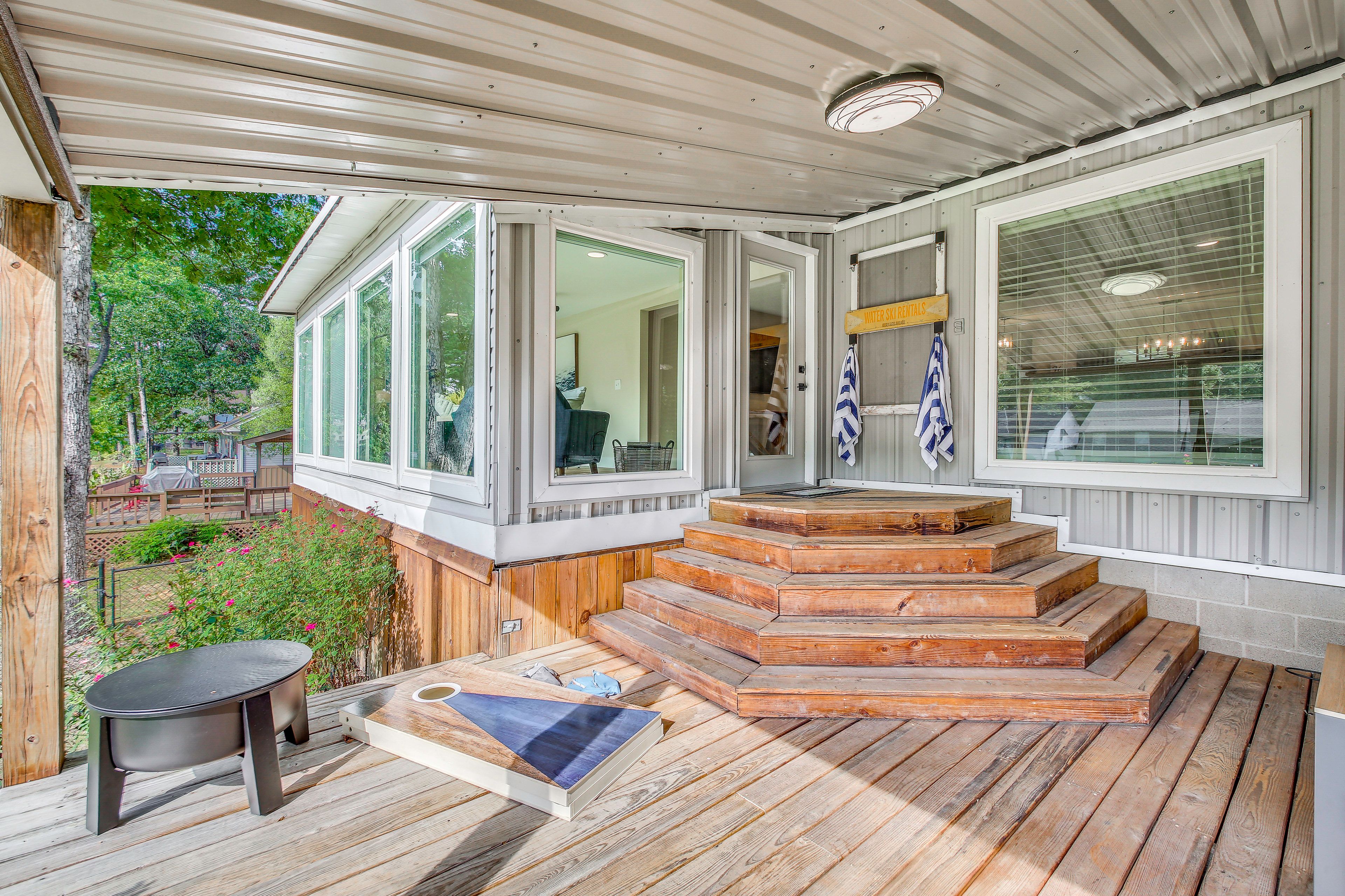 Deck