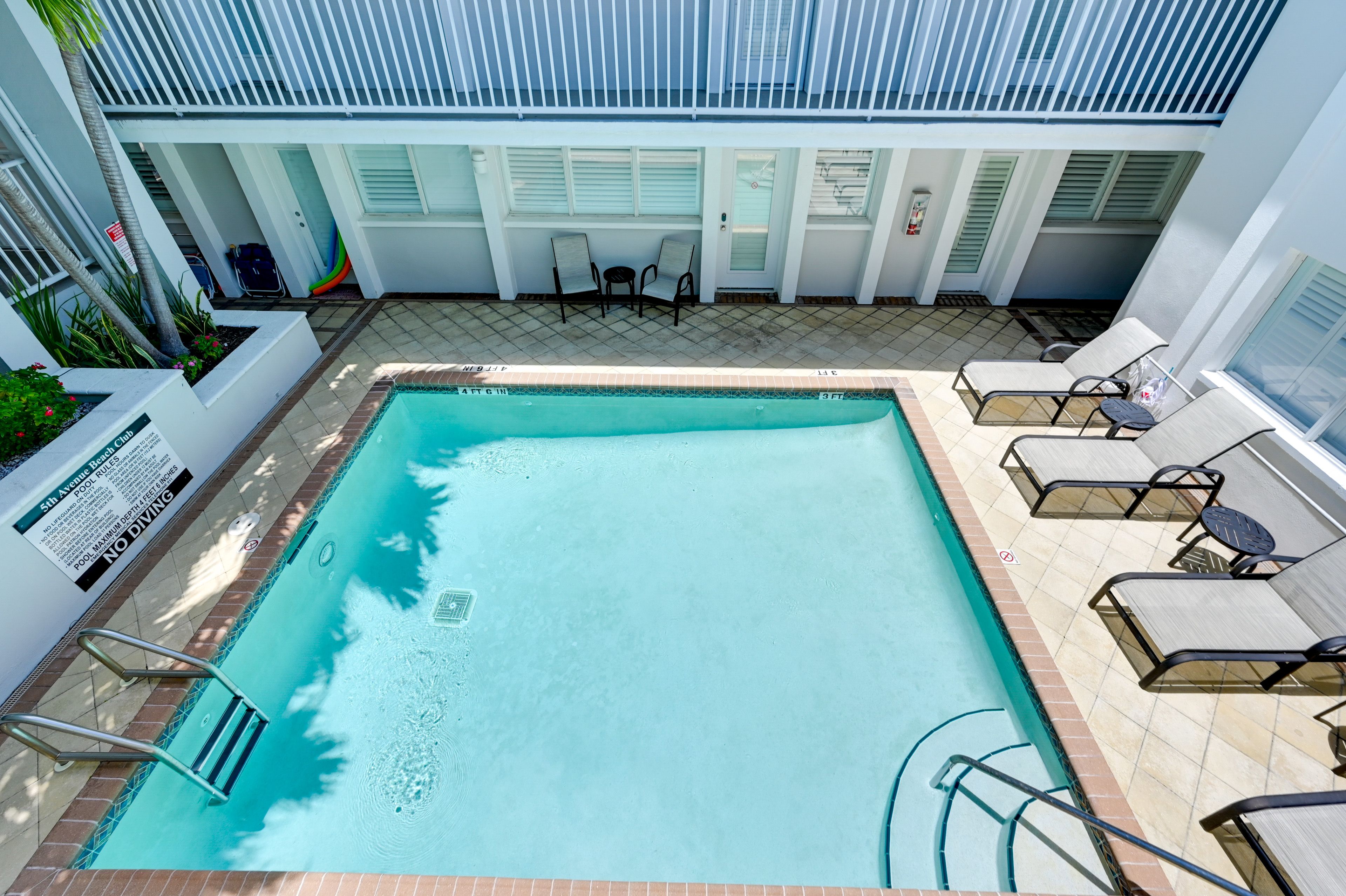 Fifth Avenue Beach Club Amenities