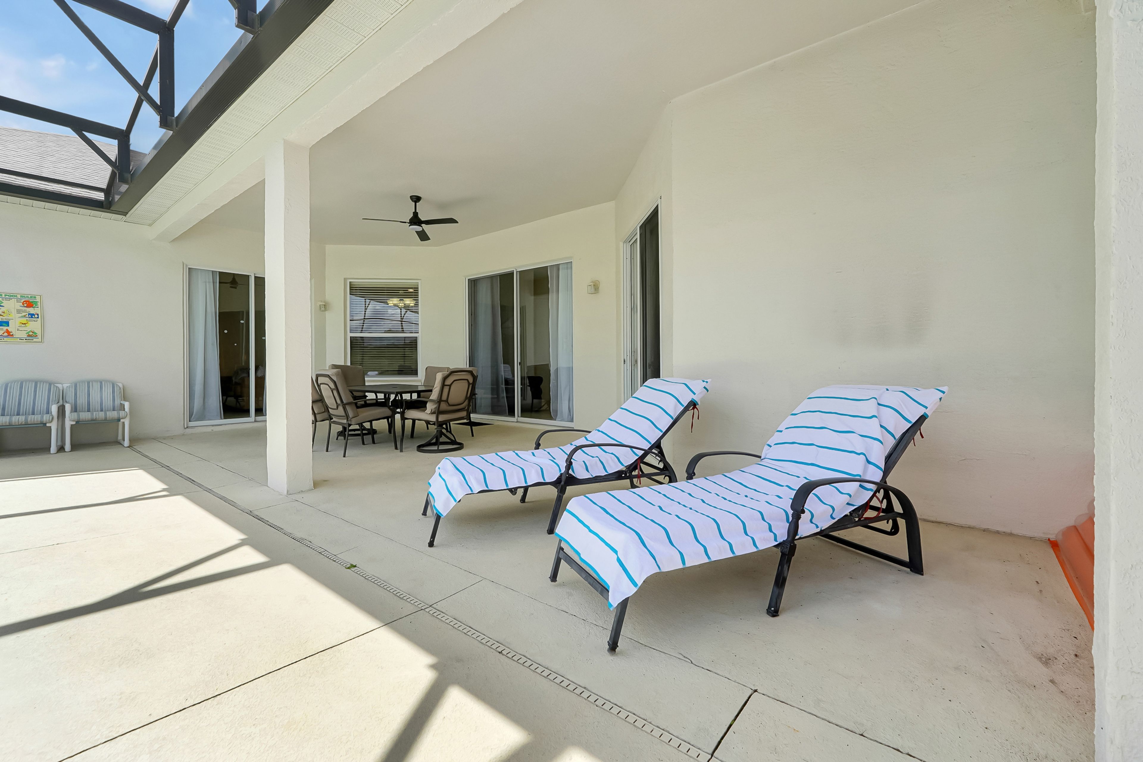 Lanai w/ Private Pool (Not Heated)