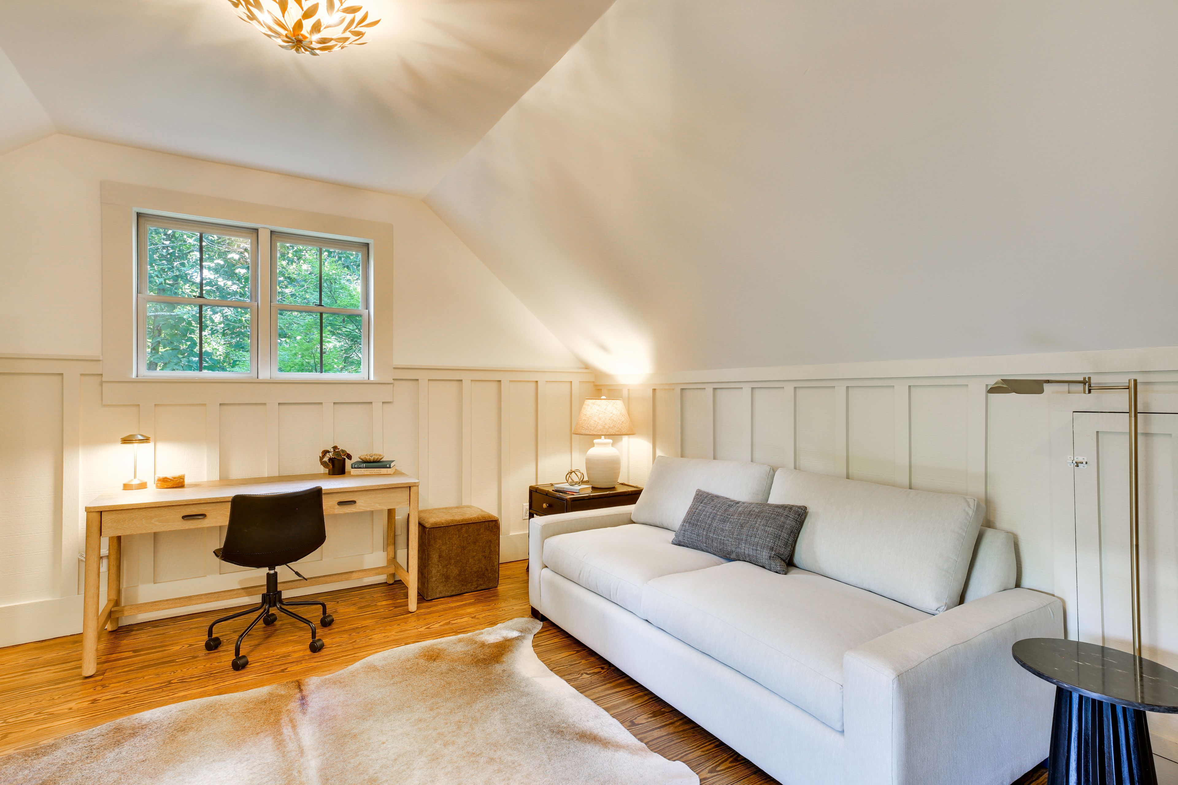 Loft | Queen Sleeper Sofa | Desk | Washer & Dryer | 2nd Floor