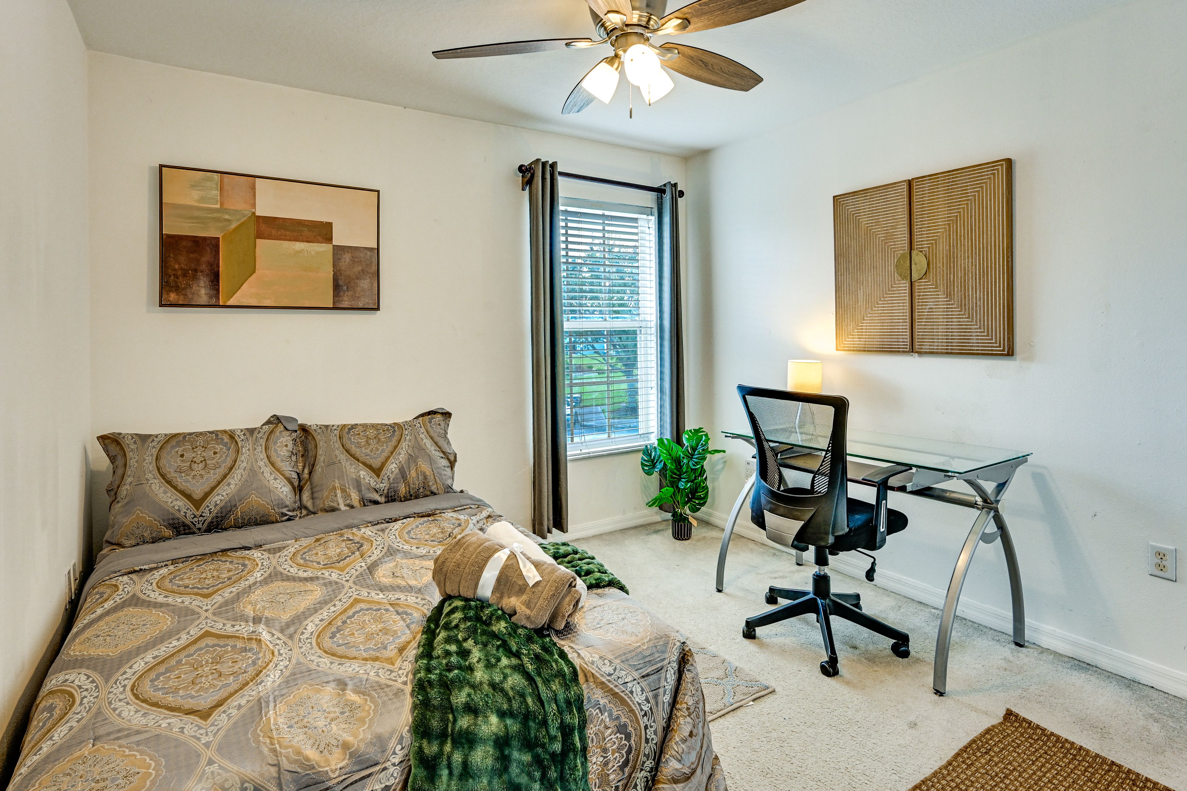 Bedroom 2 | Full Bed | 2nd Floor