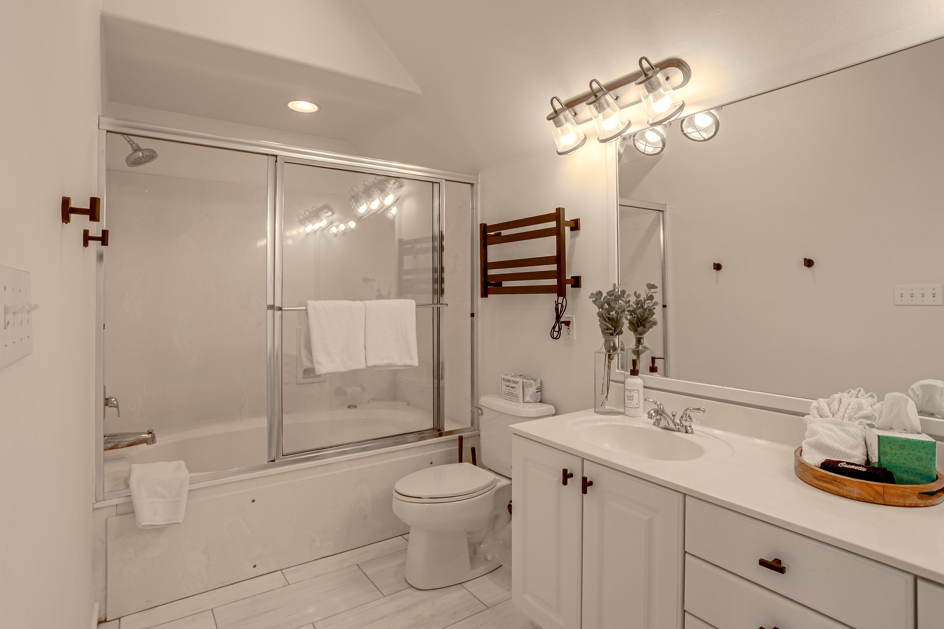 Bathroom | 2nd Level
