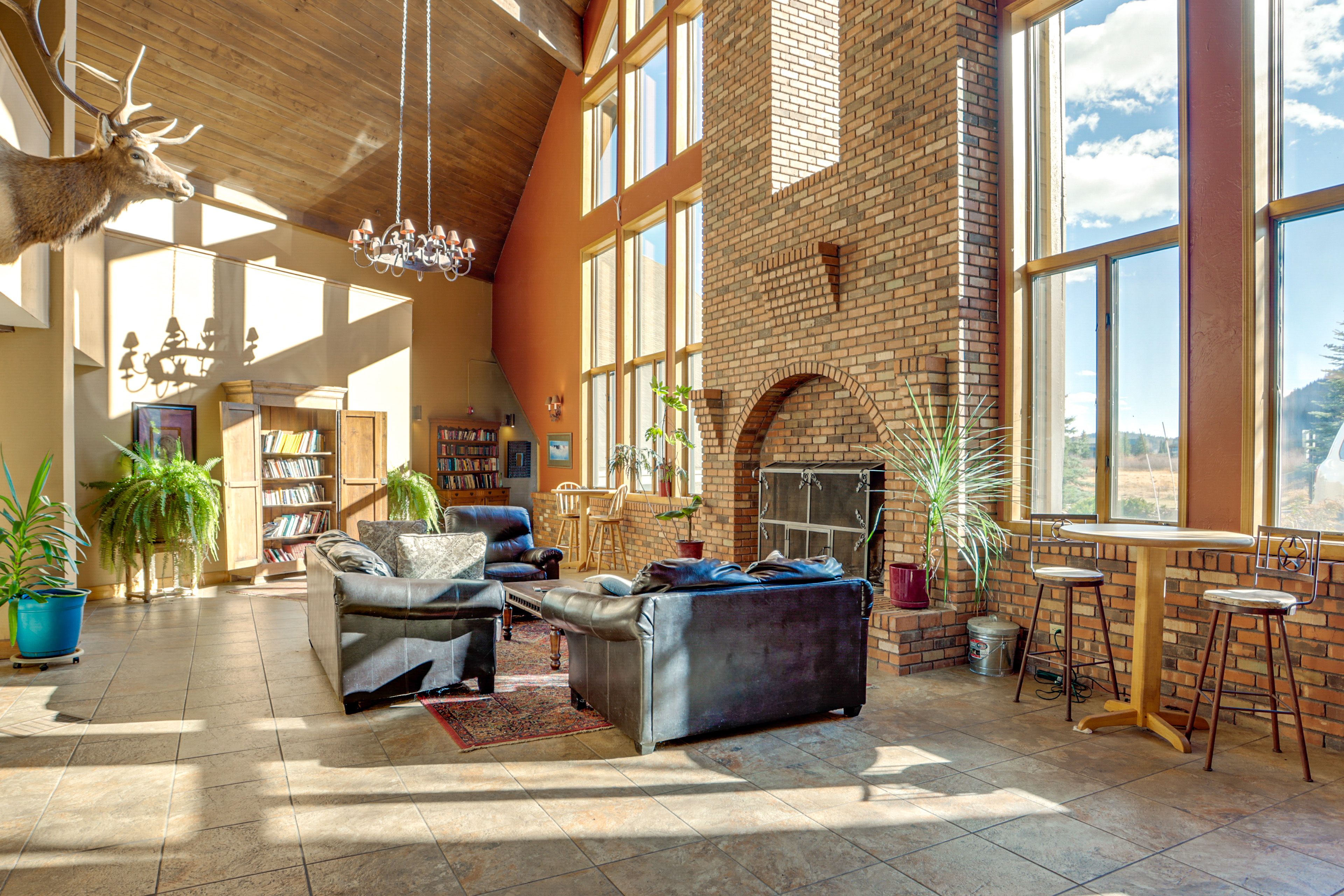 Cascade Village Community Amenities | Clubhouse