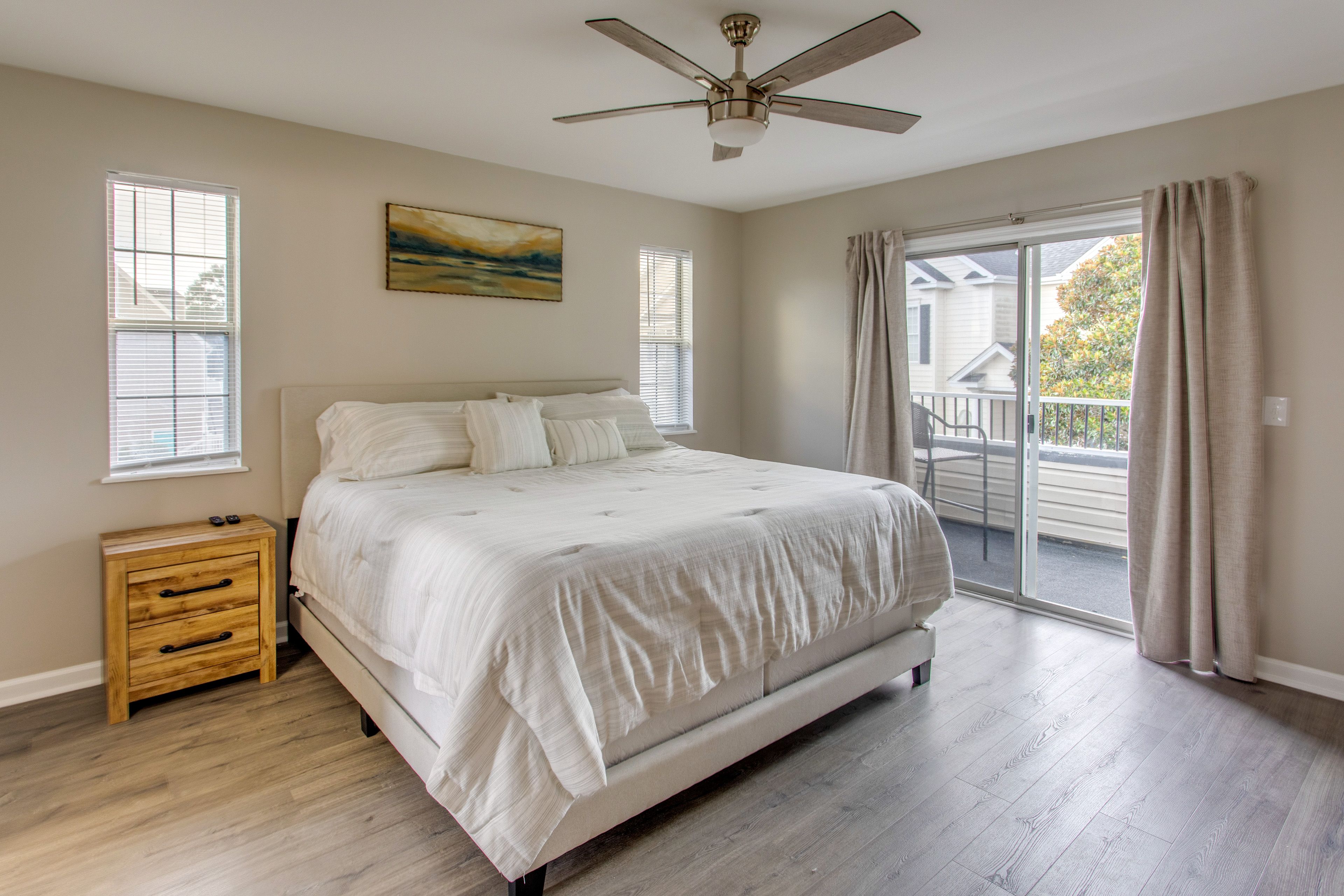 Bedroom 1 | King Bed | 2nd Floor