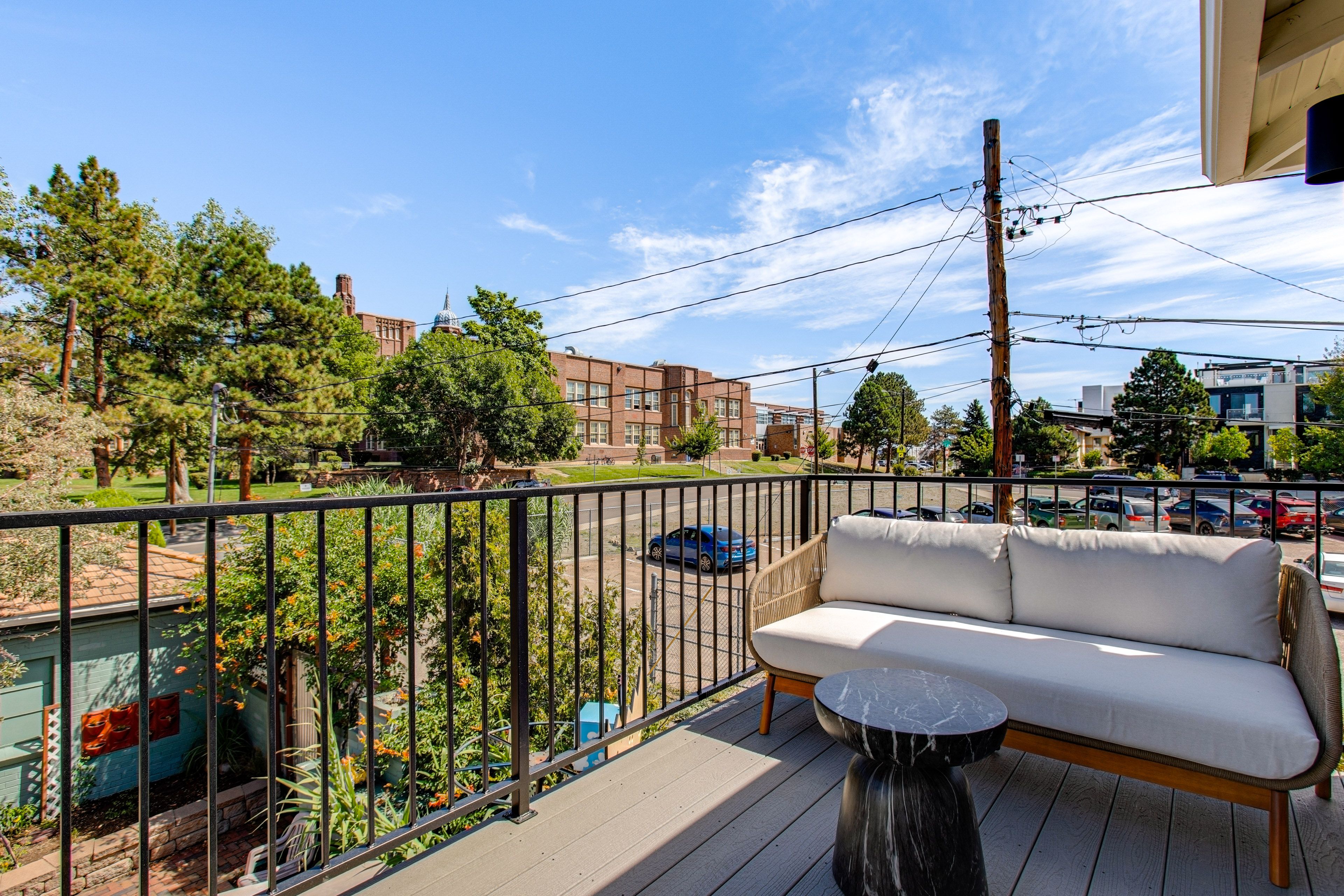 Private Deck