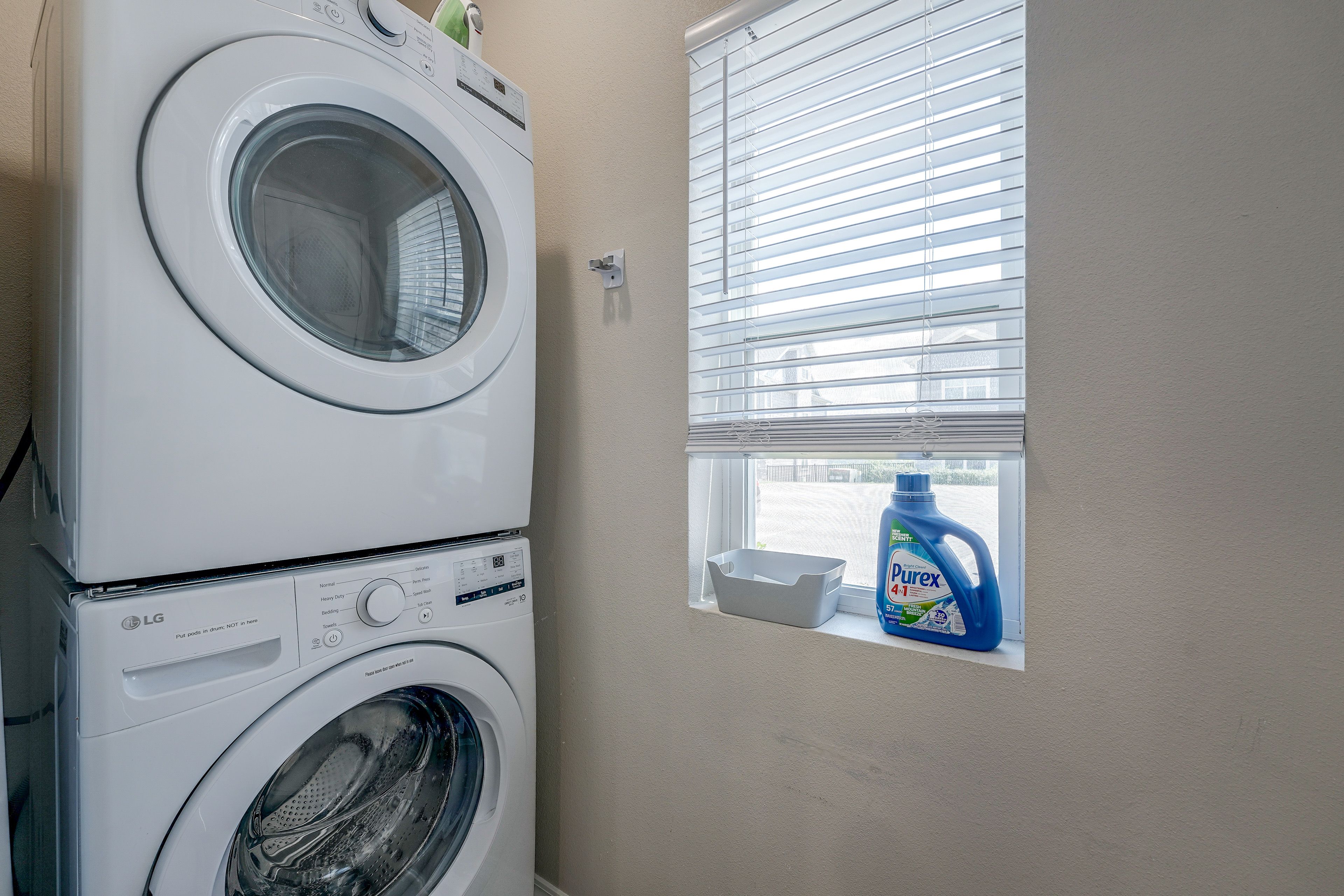Washer & Dryer