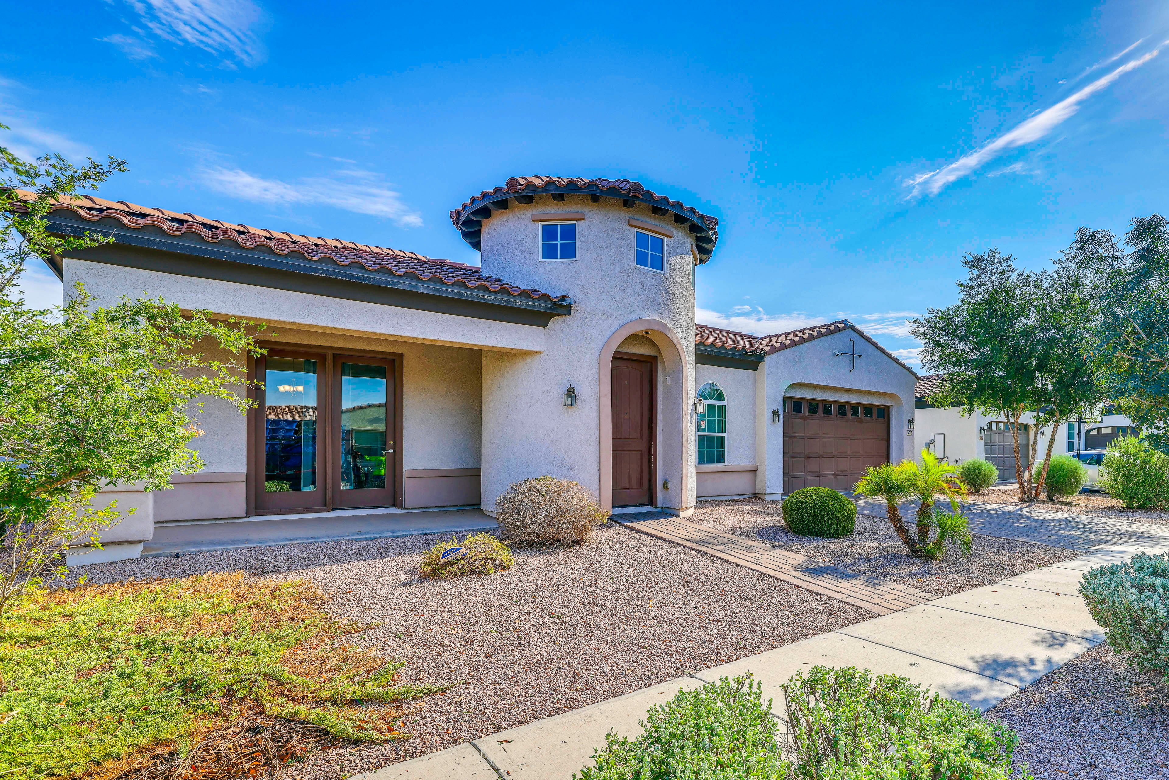 Front Exterior | Step-Free Access
