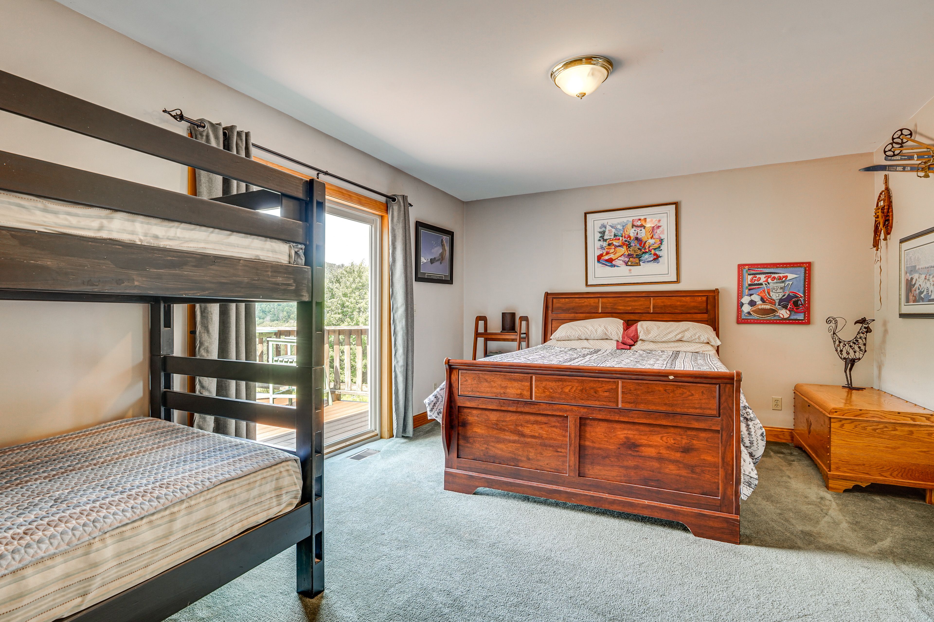 Bedroom 2 | Queen Bed | Twin Bunk Bed