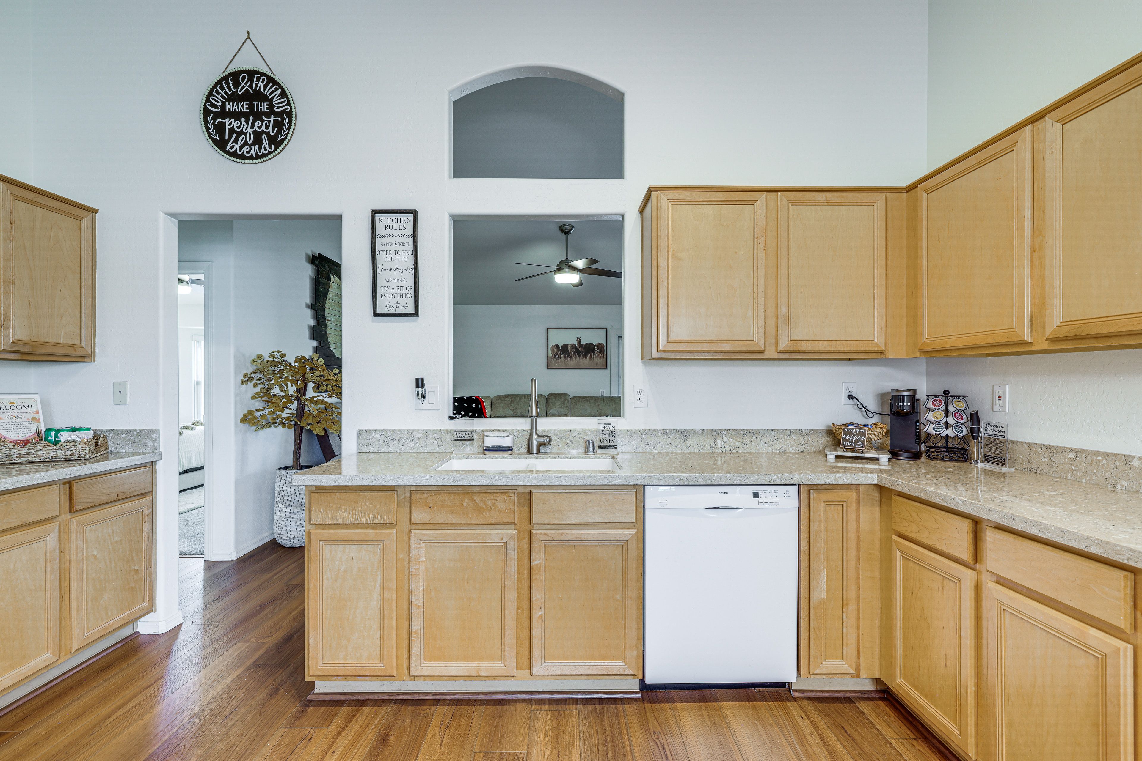 Kitchen | Stove/Oven | Refrigerator | Microwave