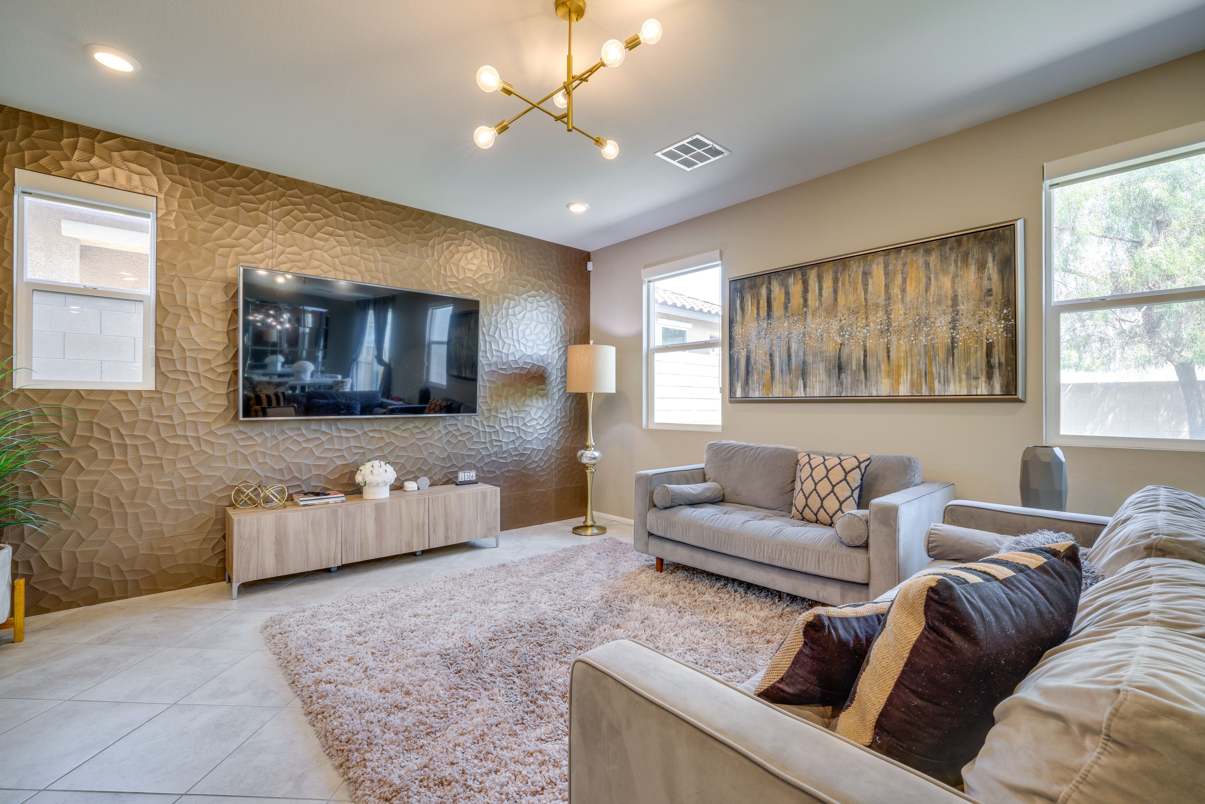 Living Room | Smart TV | 1st Floor
