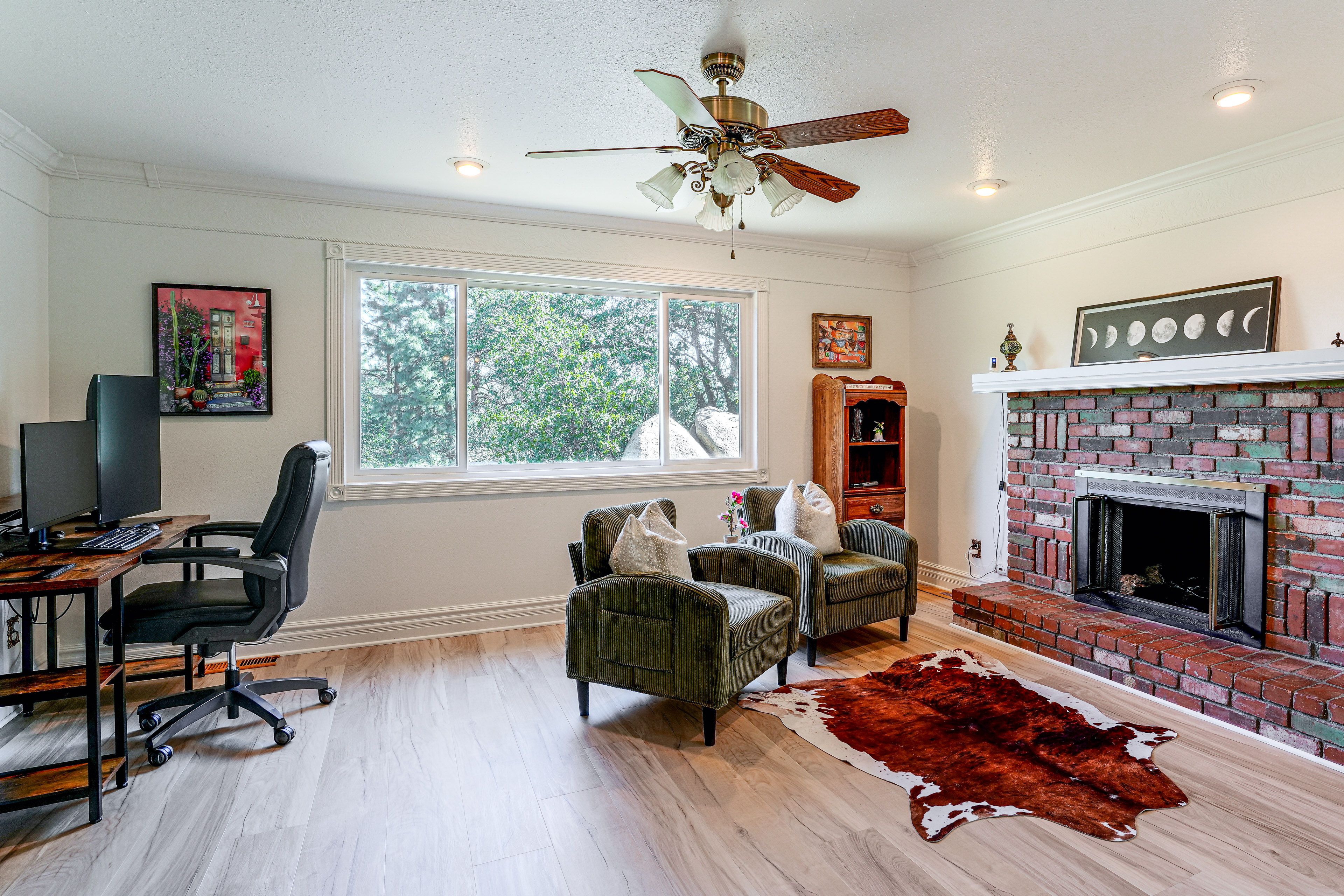 Sitting Area | Office Workspace | Main Floor