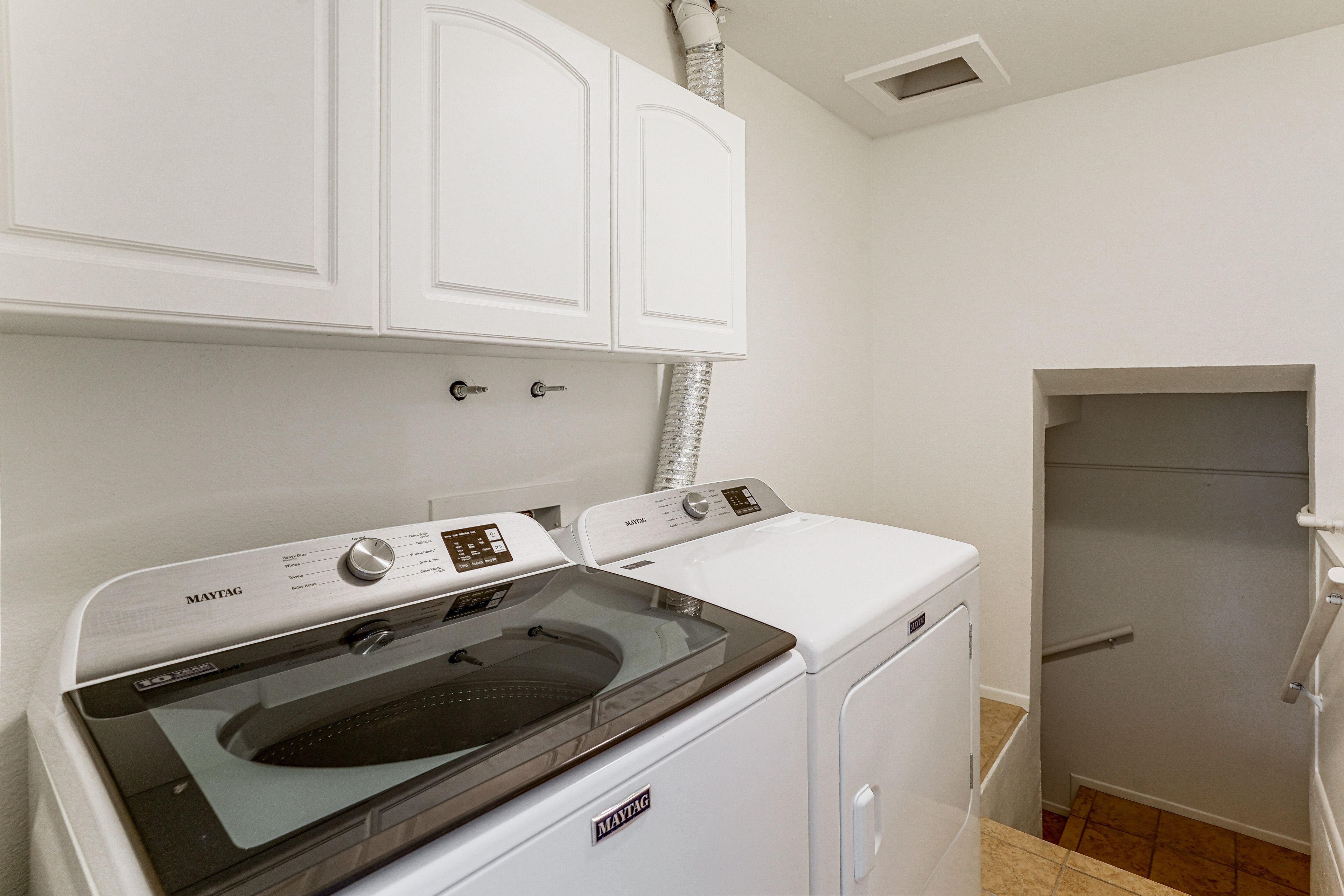 Washer & Dryer