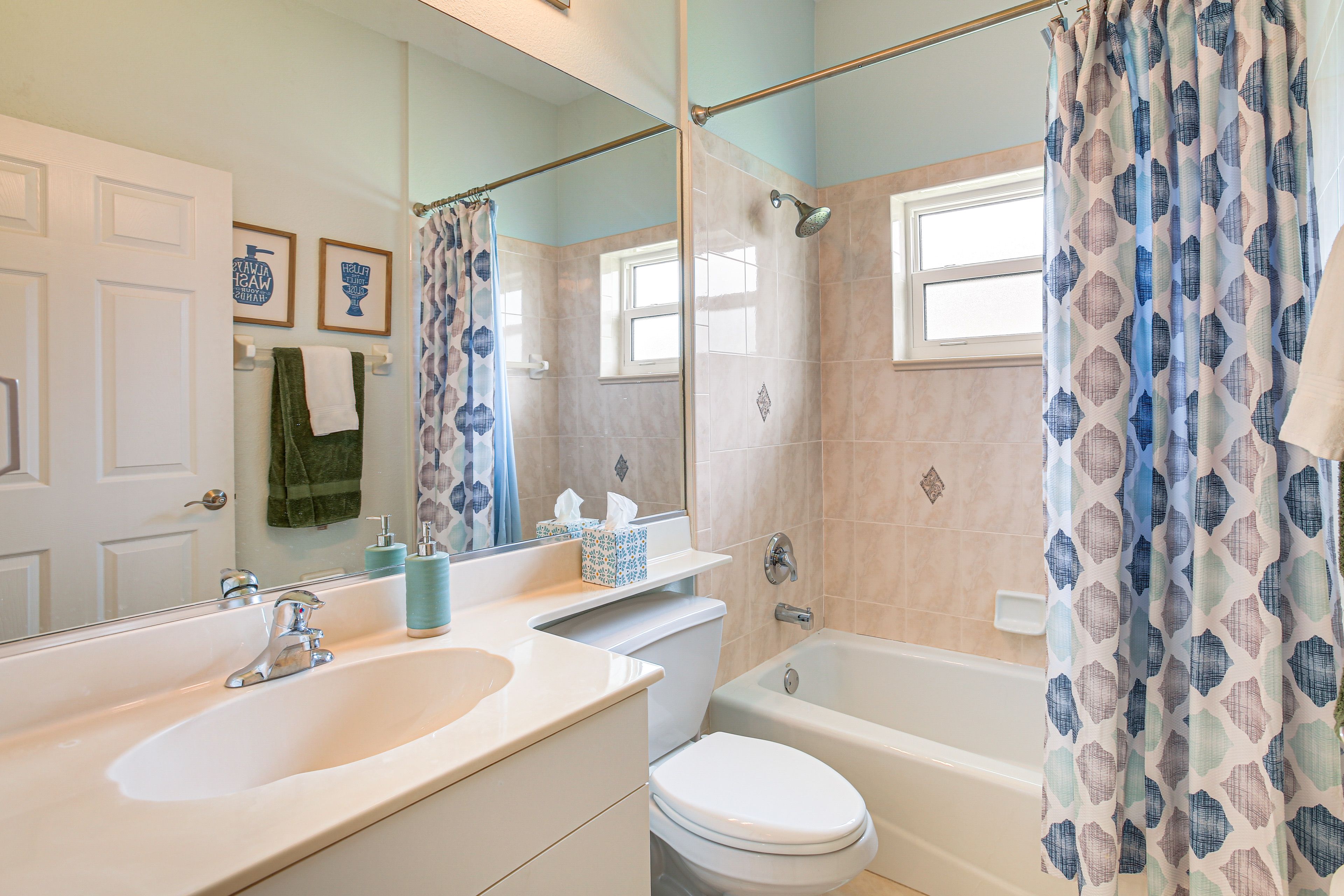 Full Bathroom