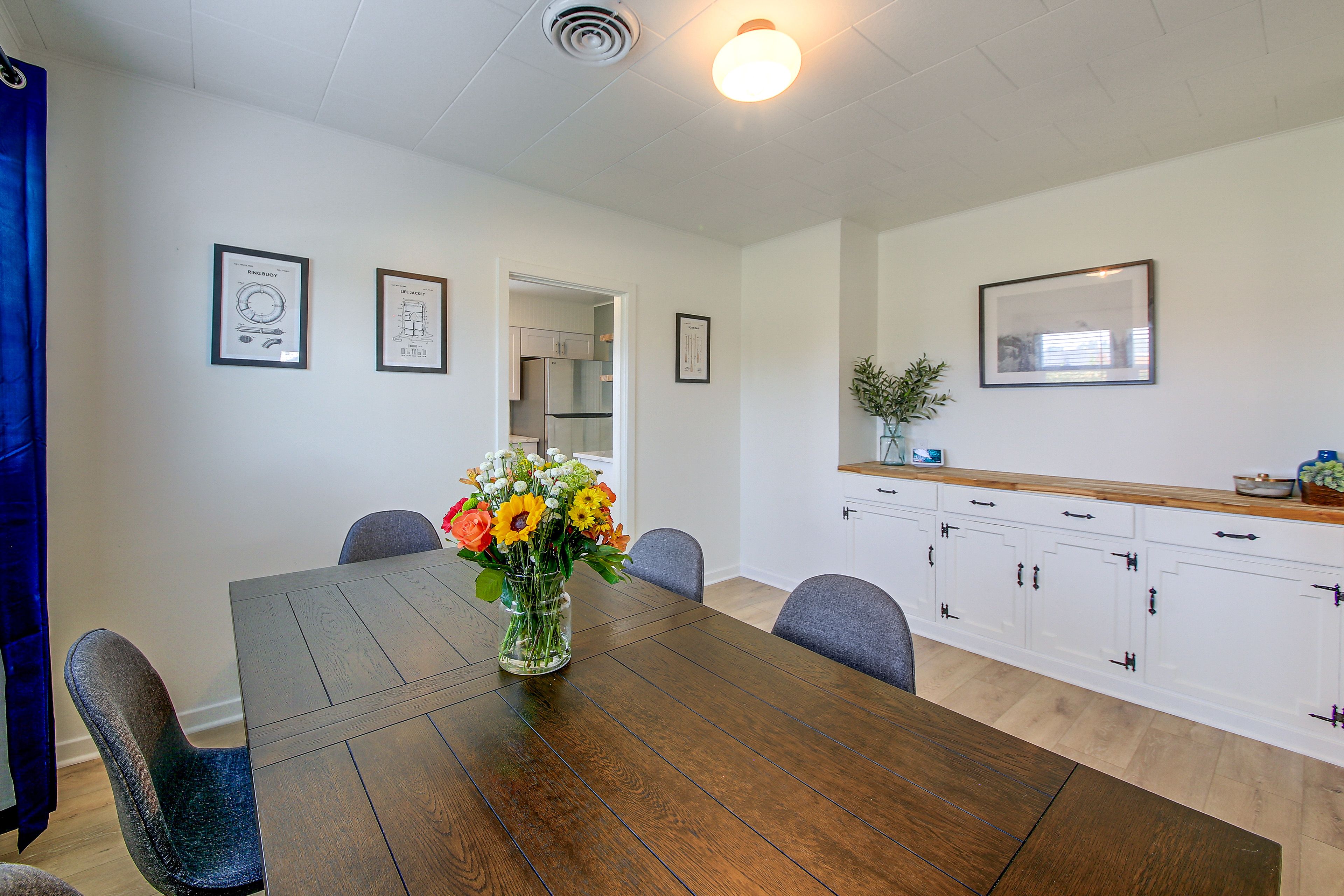 Dining Area | 1st Floor