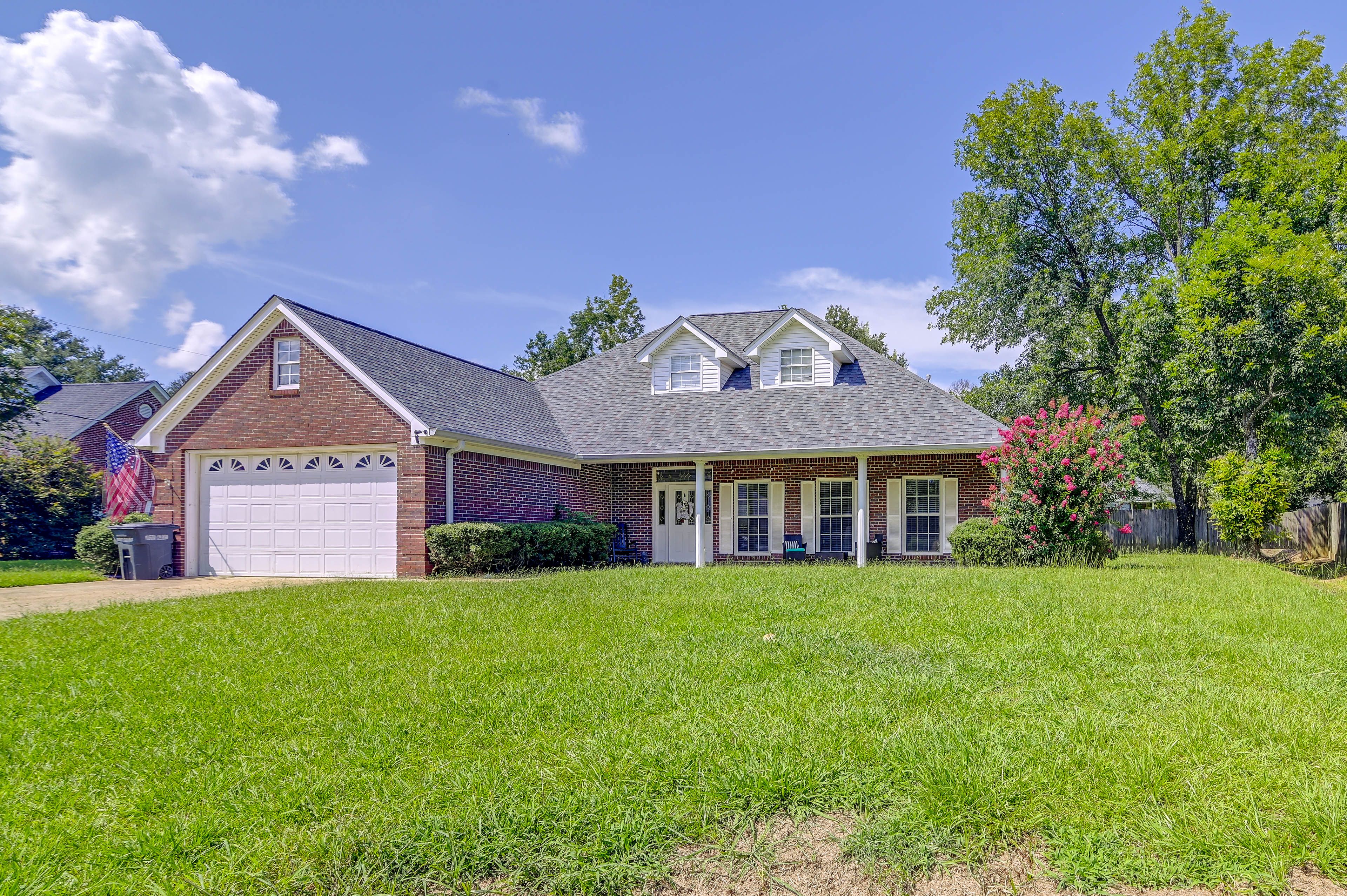 Starkville Vacation Rental | 5BR | 3BA | 3,000 Sq Ft | 1 Step for Entry