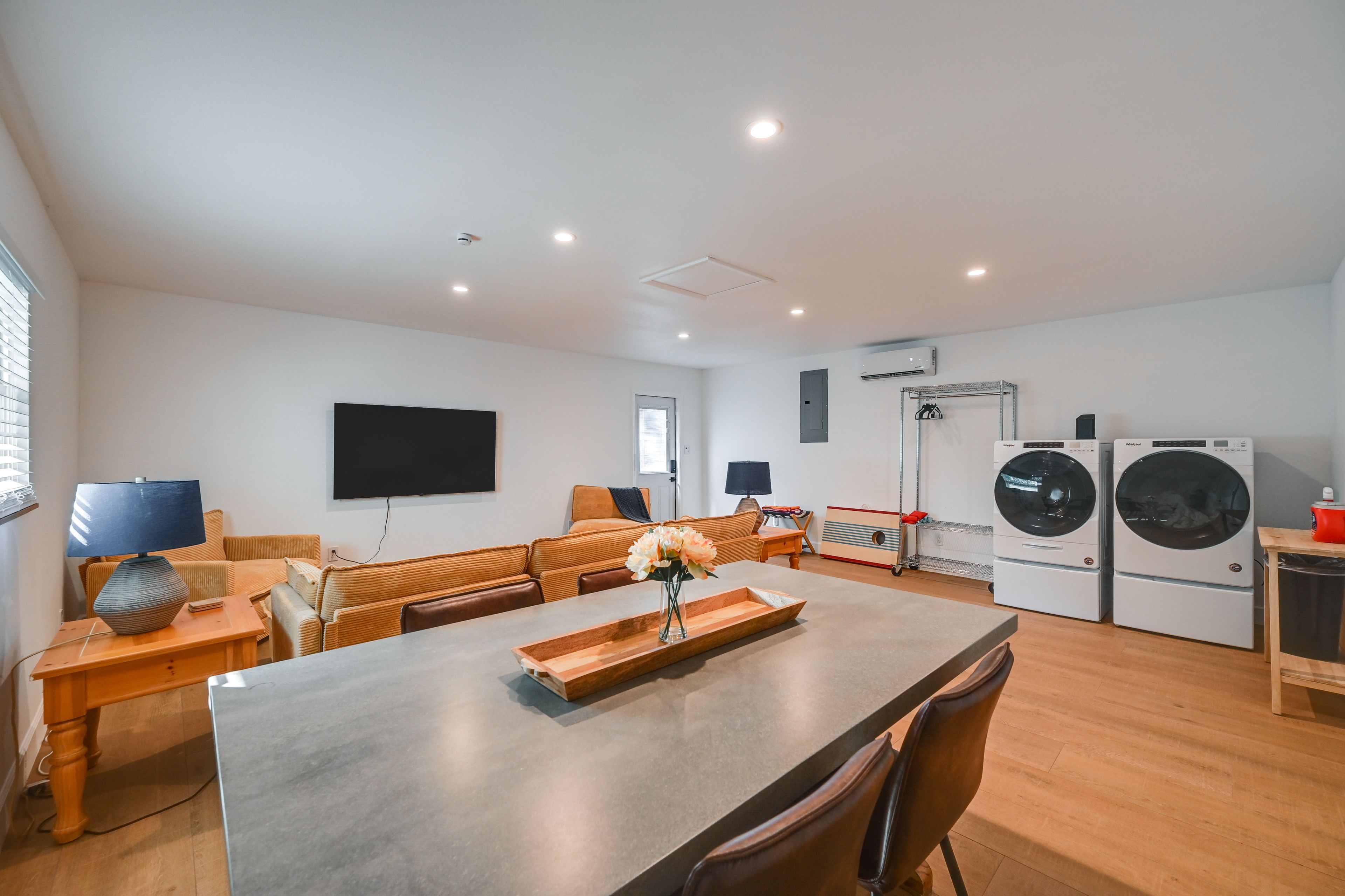 Additional Living Room | Sleeper Sofa
