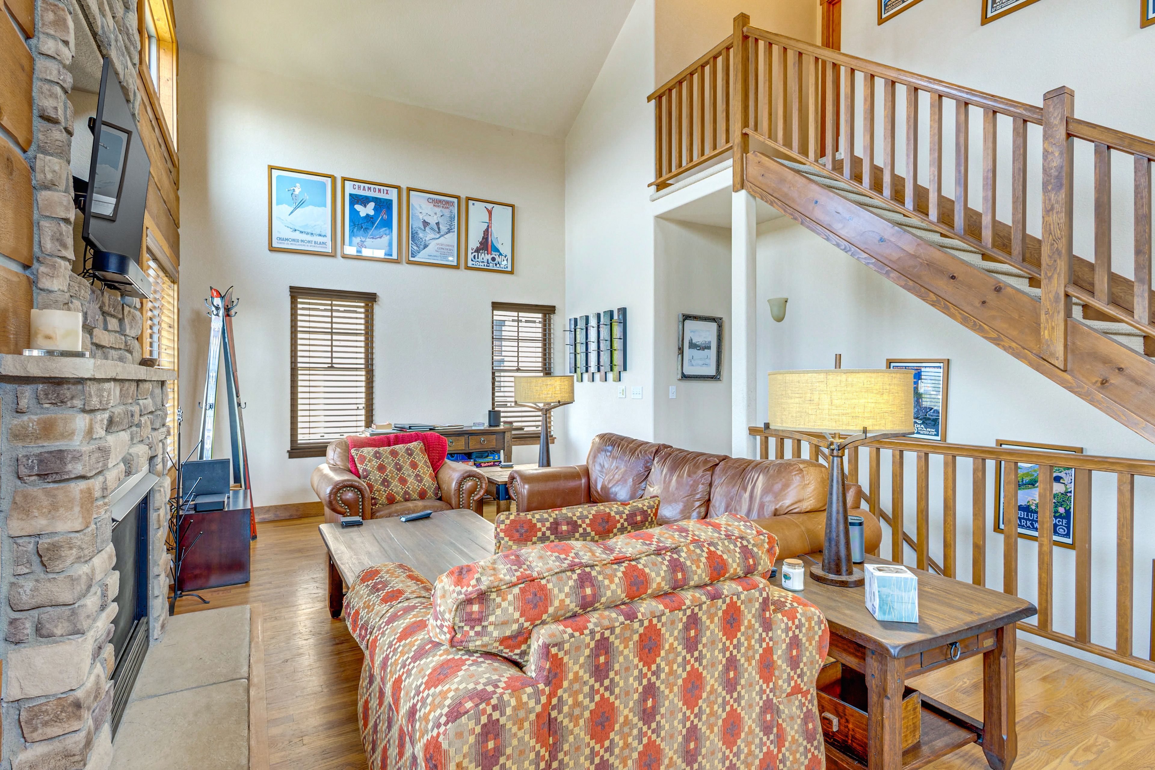 Living Room | Main Floor