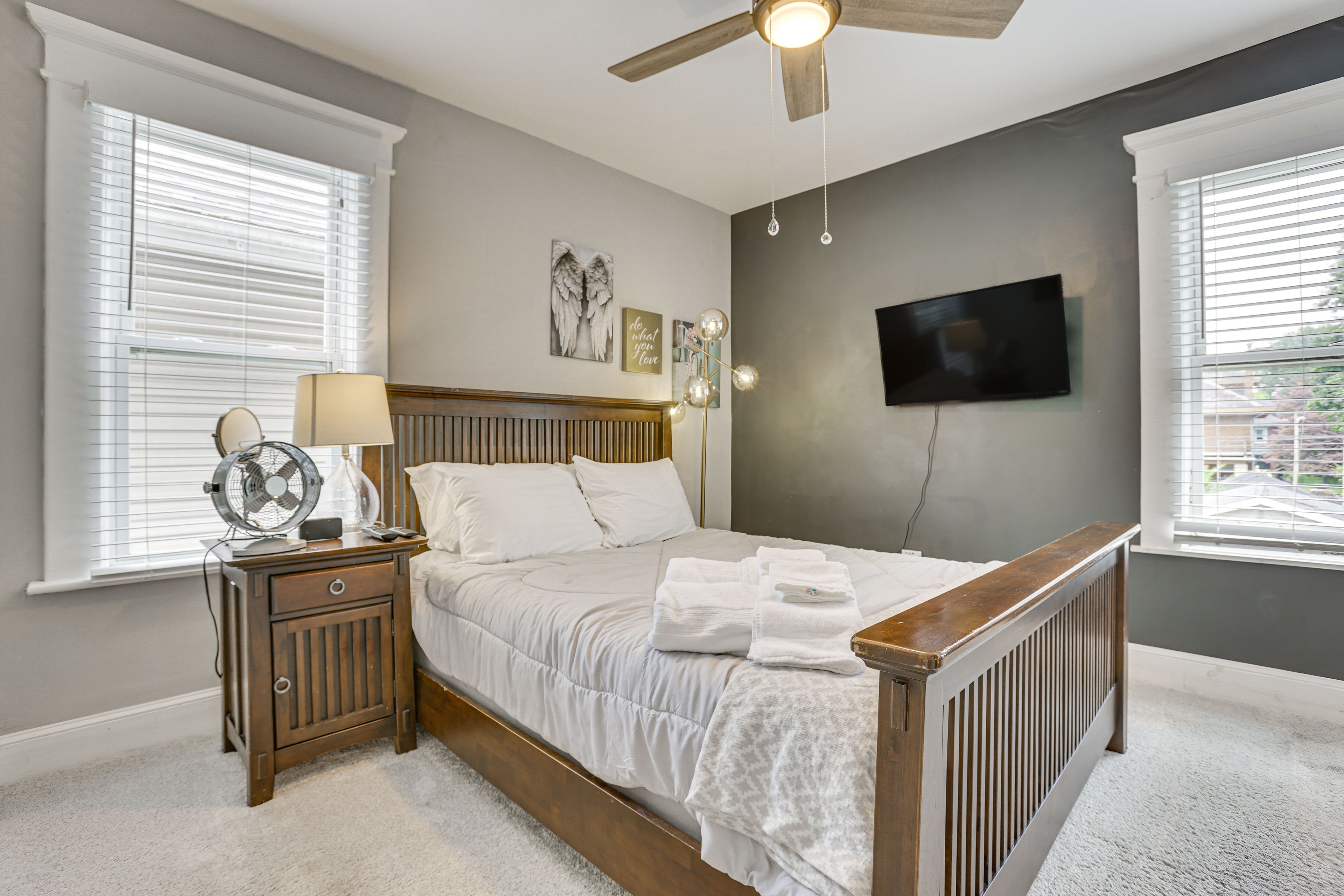 Bedroom 1 | Queen Bed | 2nd Floor