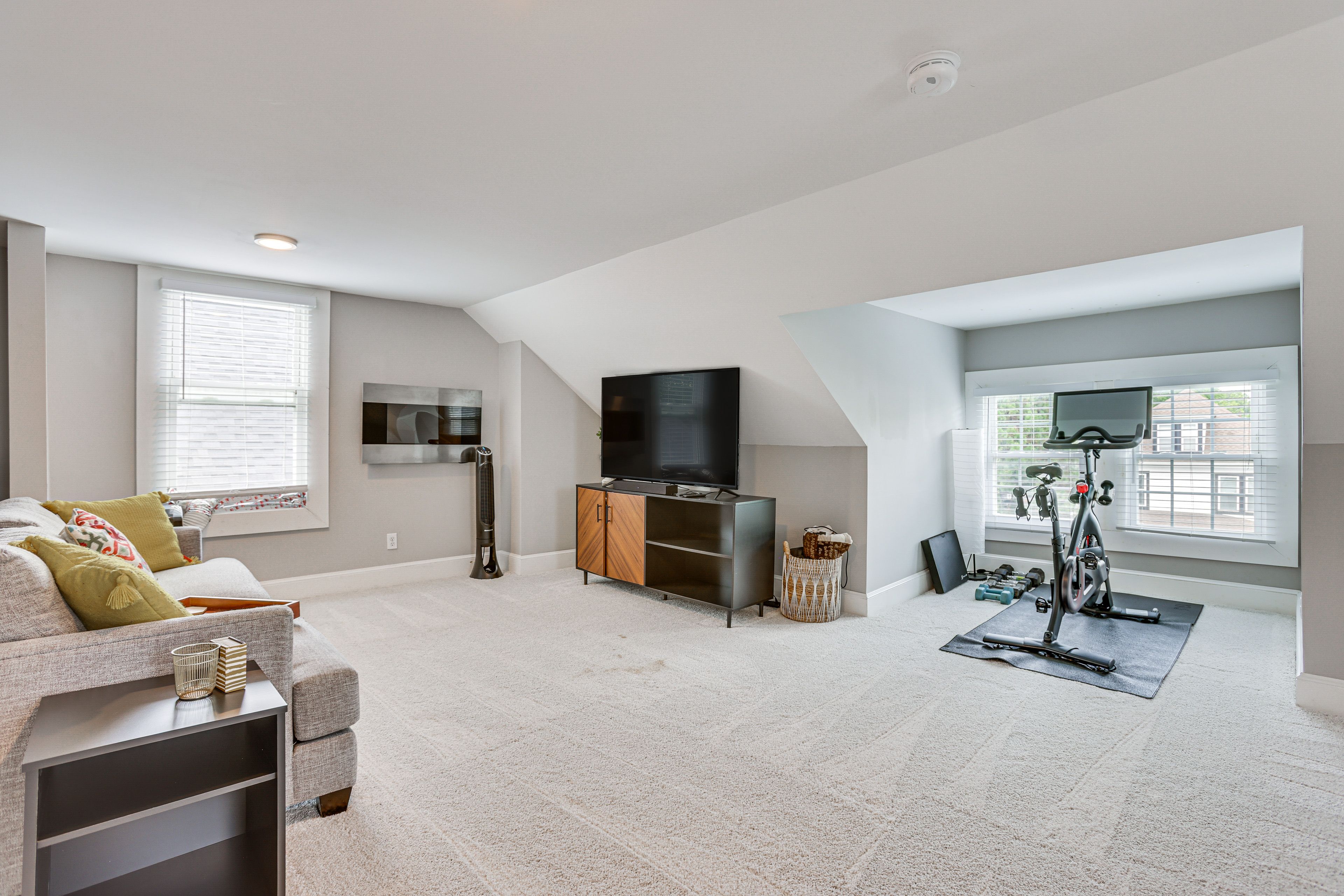 Bonus Living Area | 3rd Floor