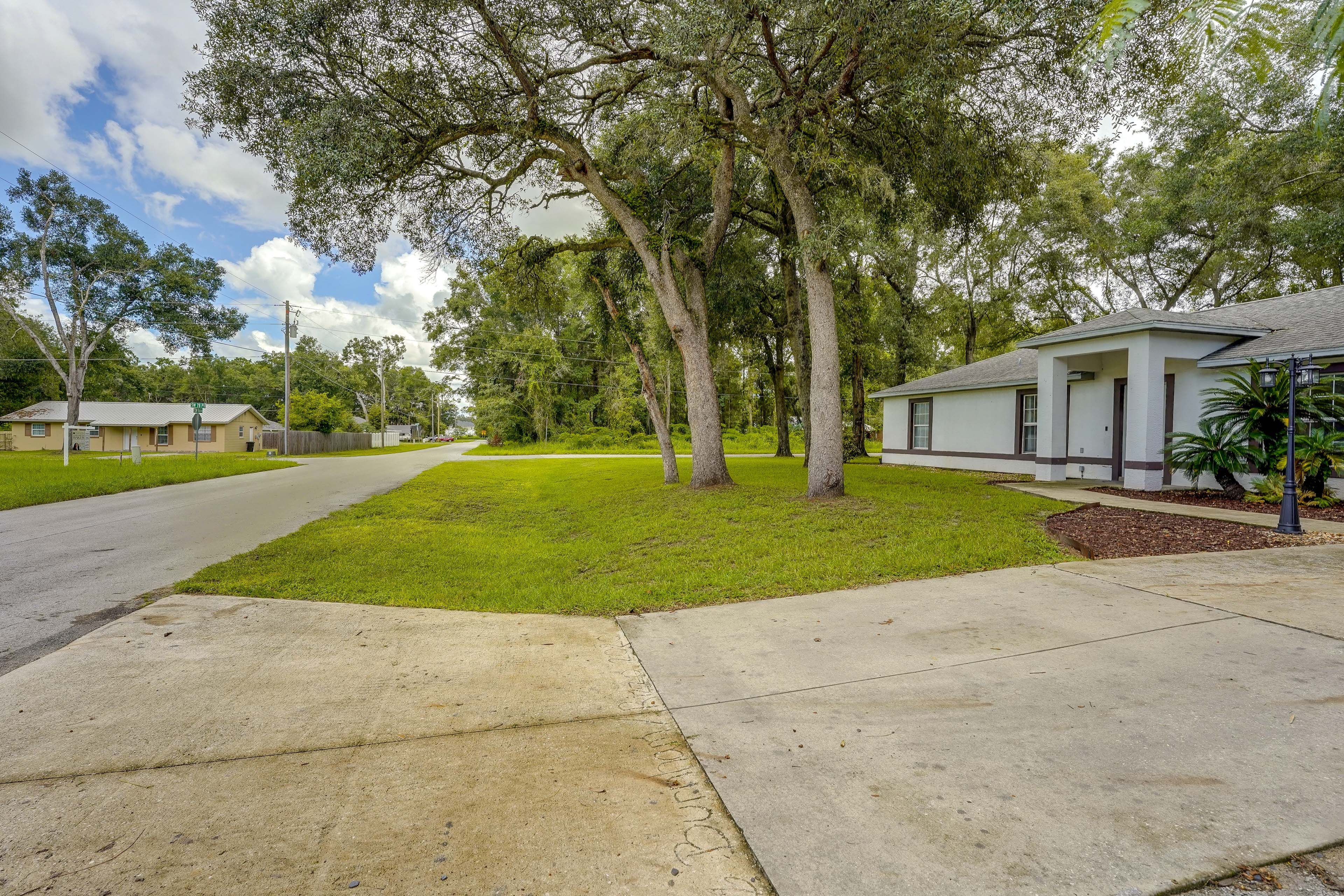 Driveway Parking (2 Vehicles)