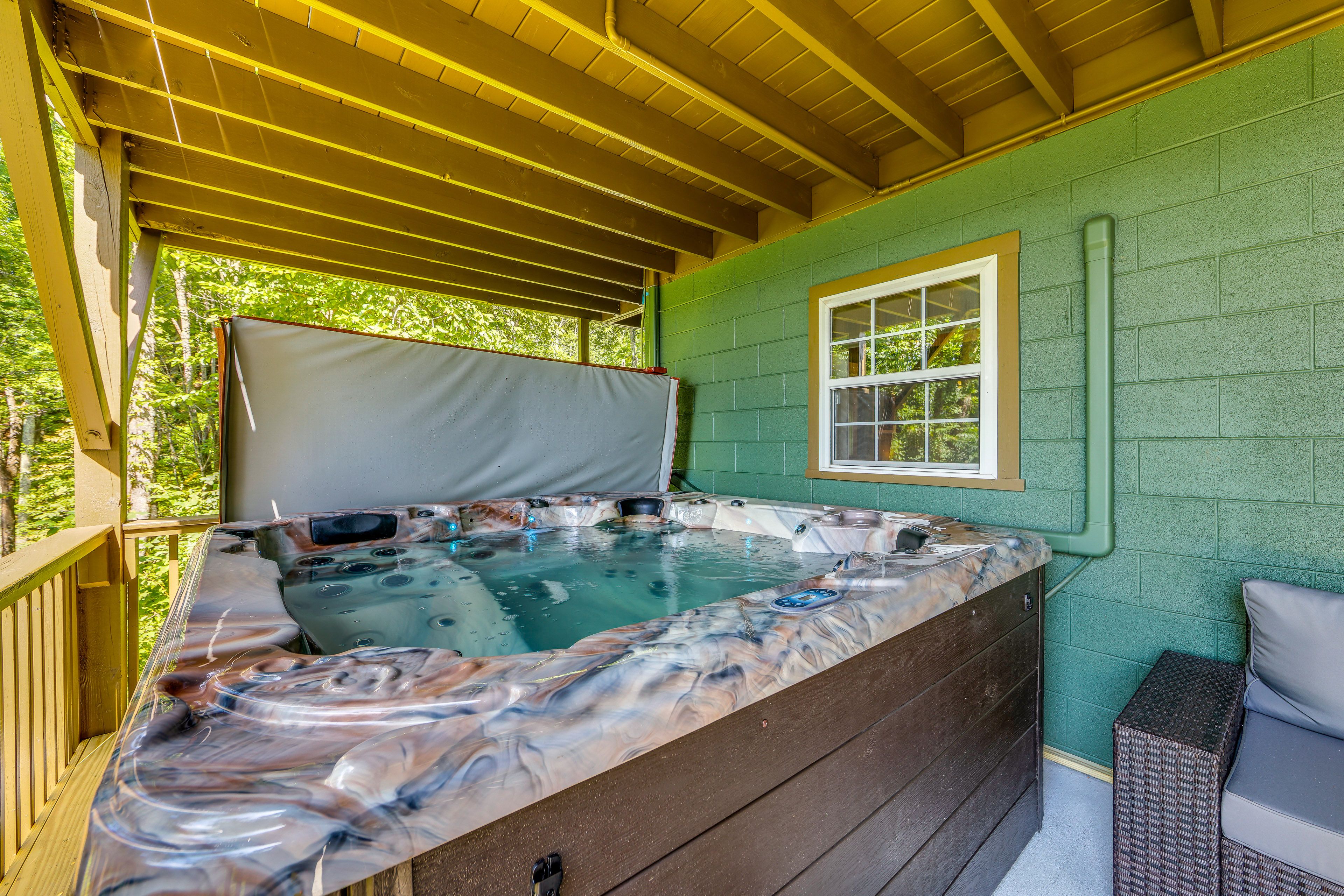 Private Hot Tub