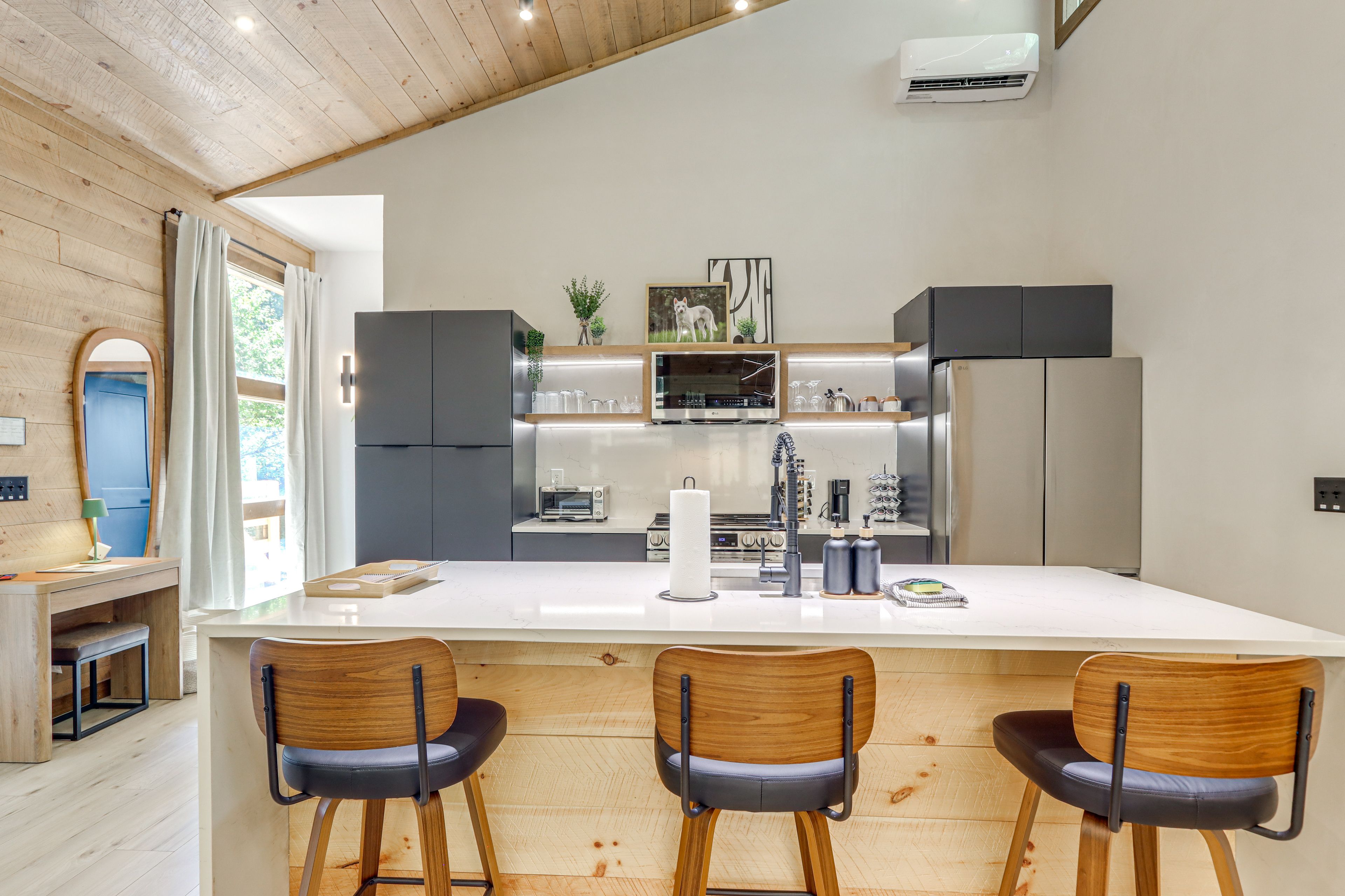 Kitchen | Dishwasher