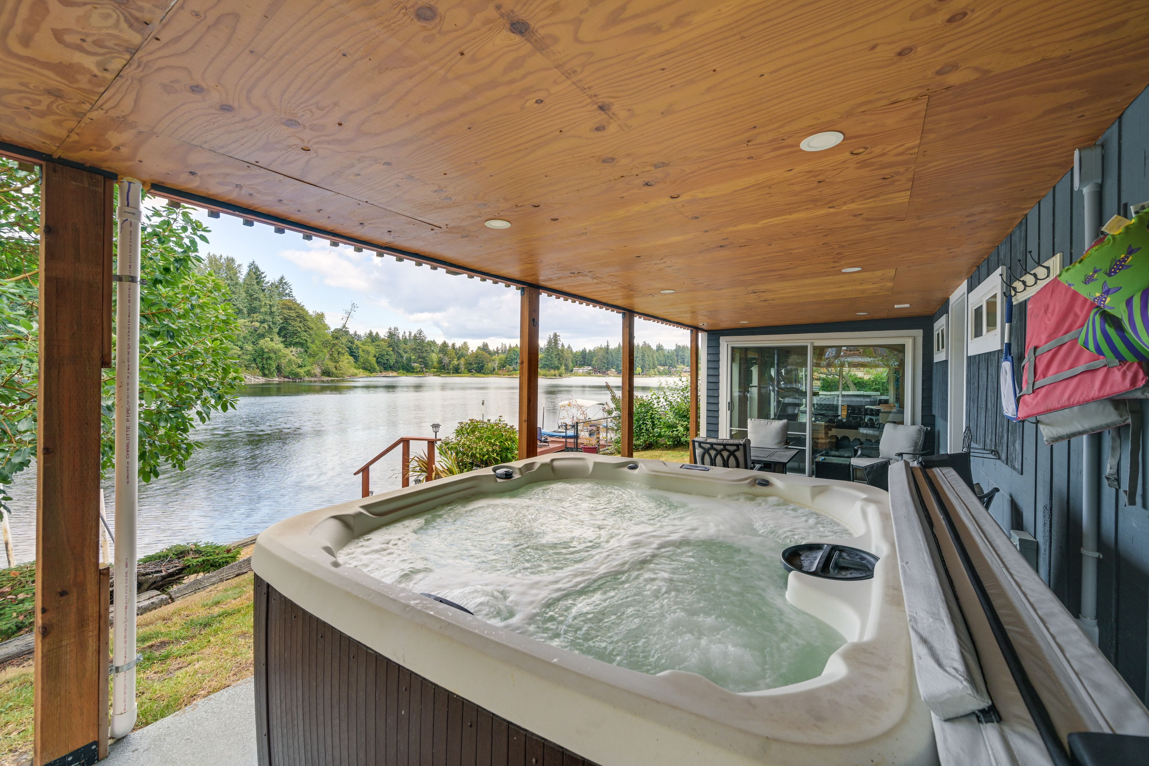 Olympia Vacation Rental | 4BR | 3BA | 2,824 Sq Ft