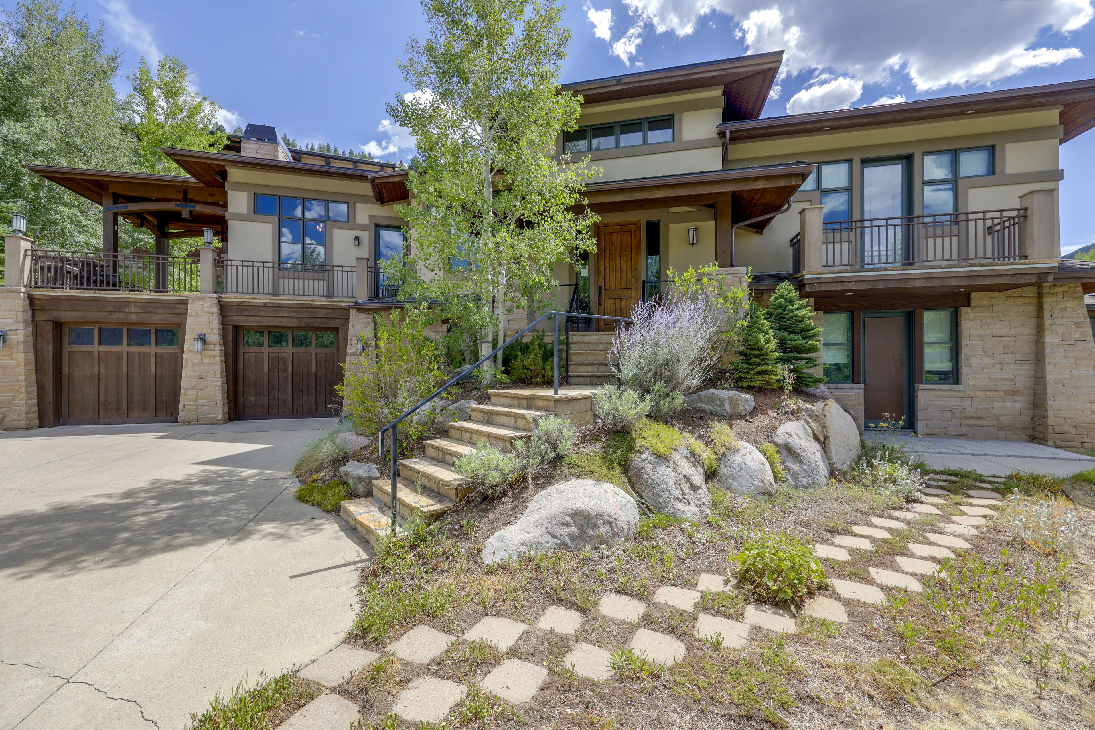 Avon Vacation Rental | 4BR | 4.5BA | 4,000 Sq Ft