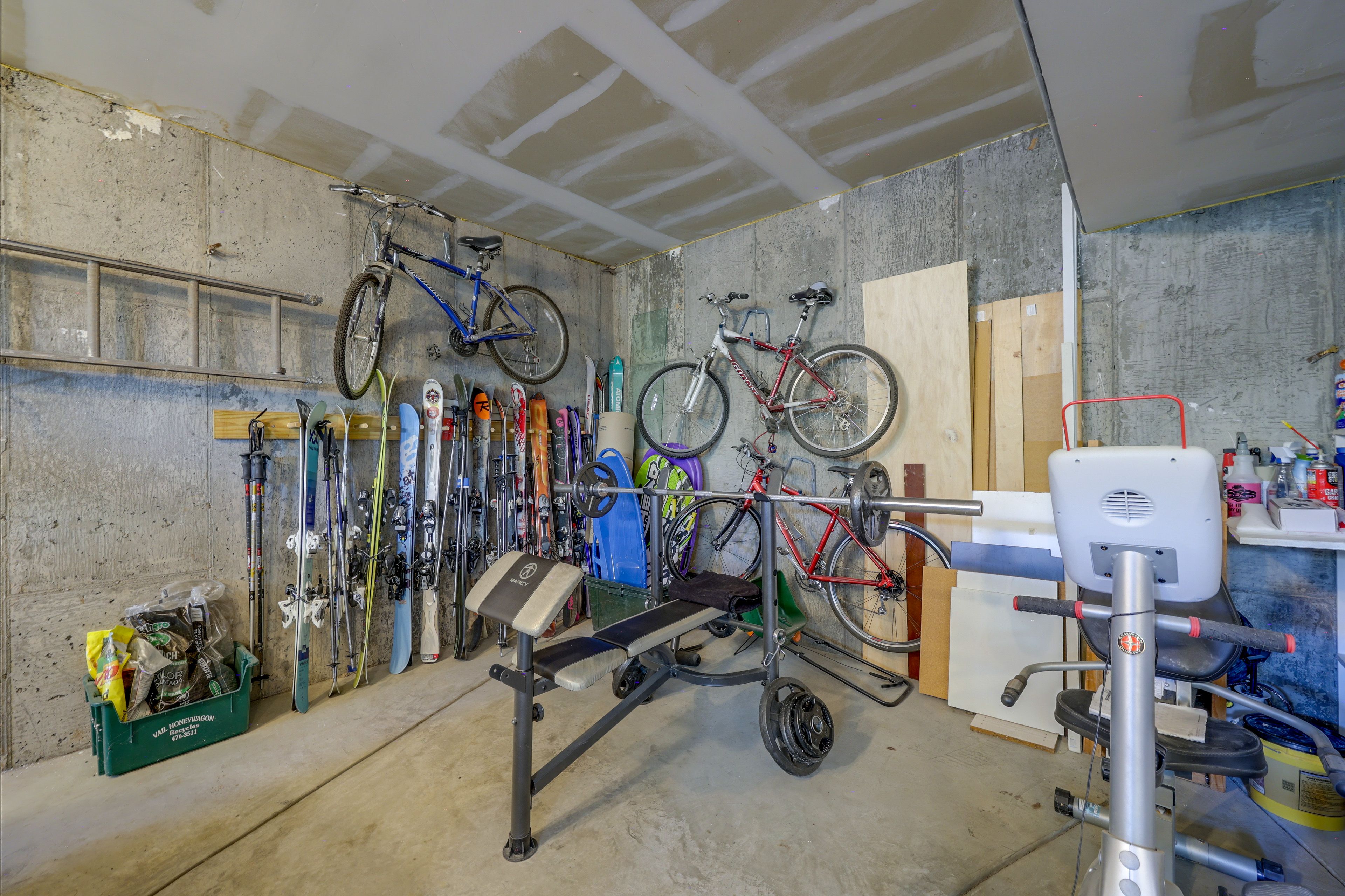 Garage | Gym Area