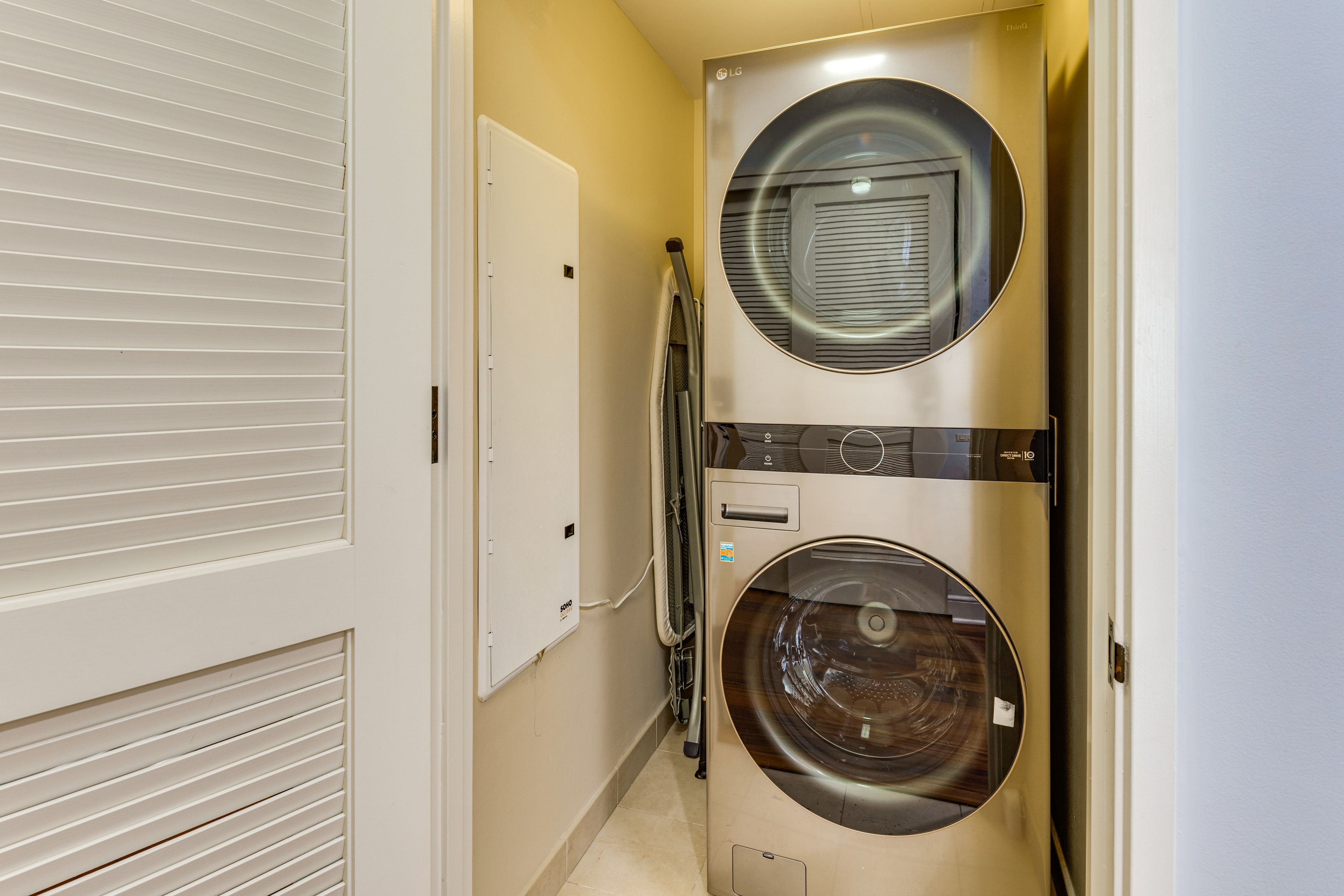 In-Unit Laundry