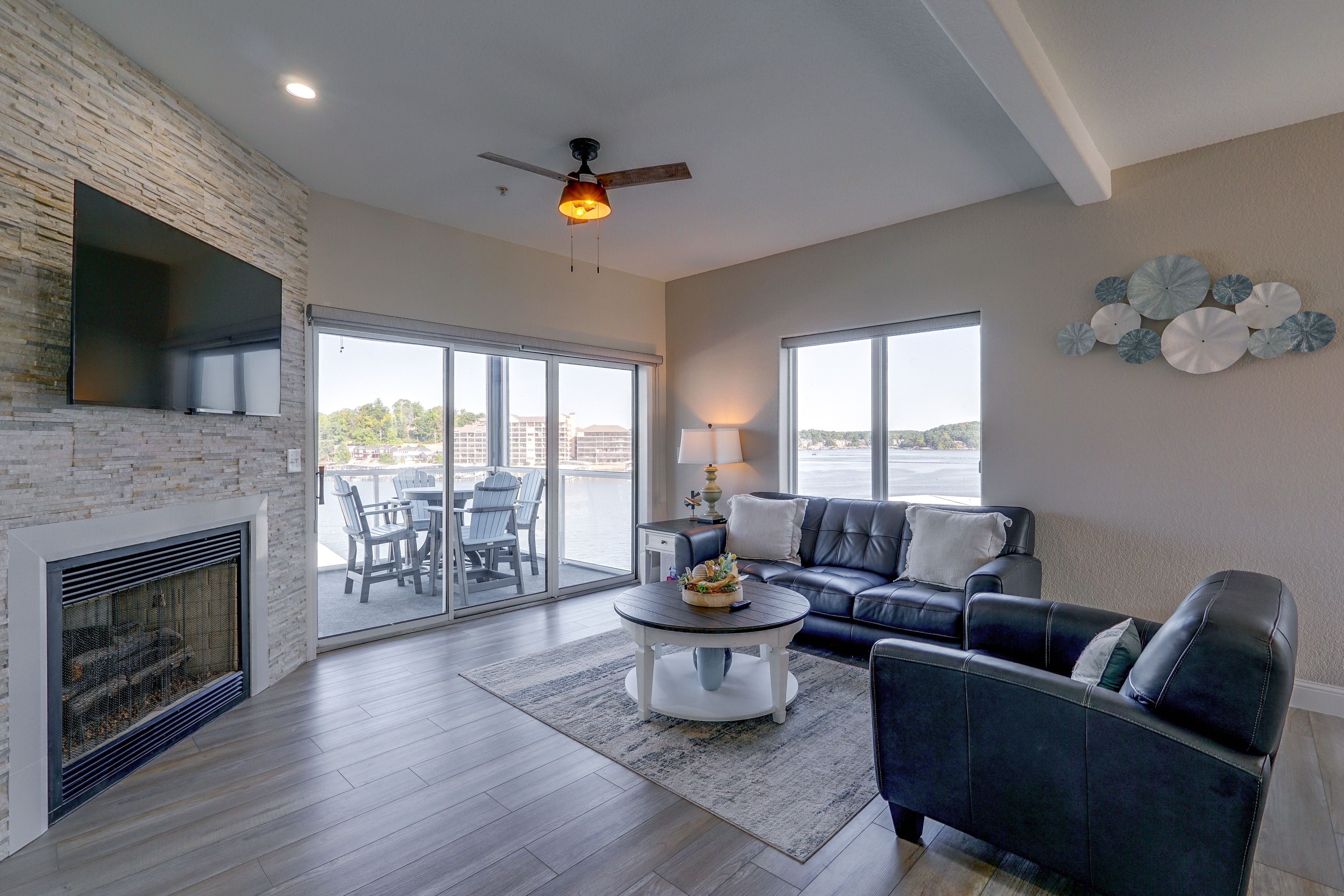 Living Room | Single-Story Unit
