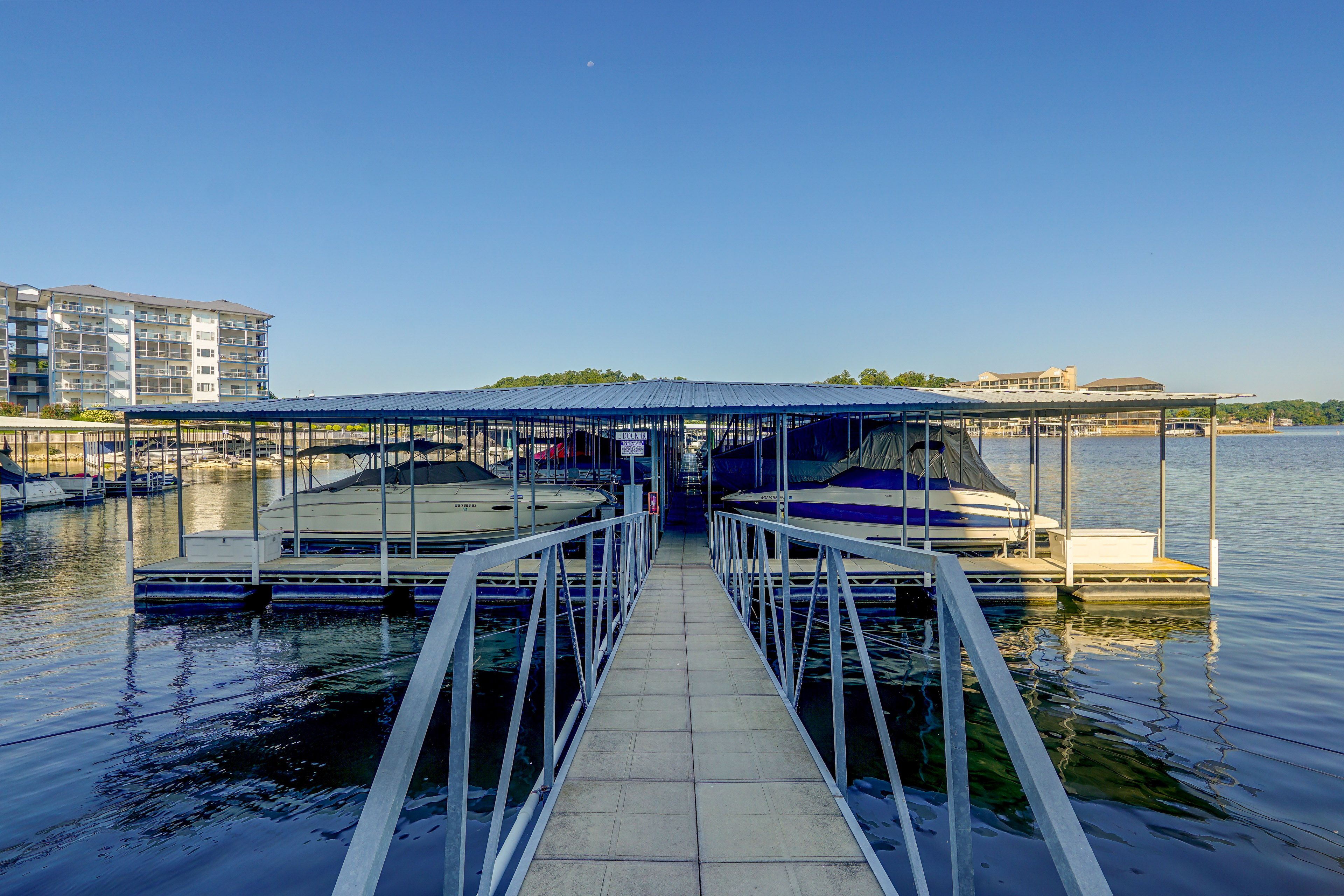 Monarch Cove | Community Dock